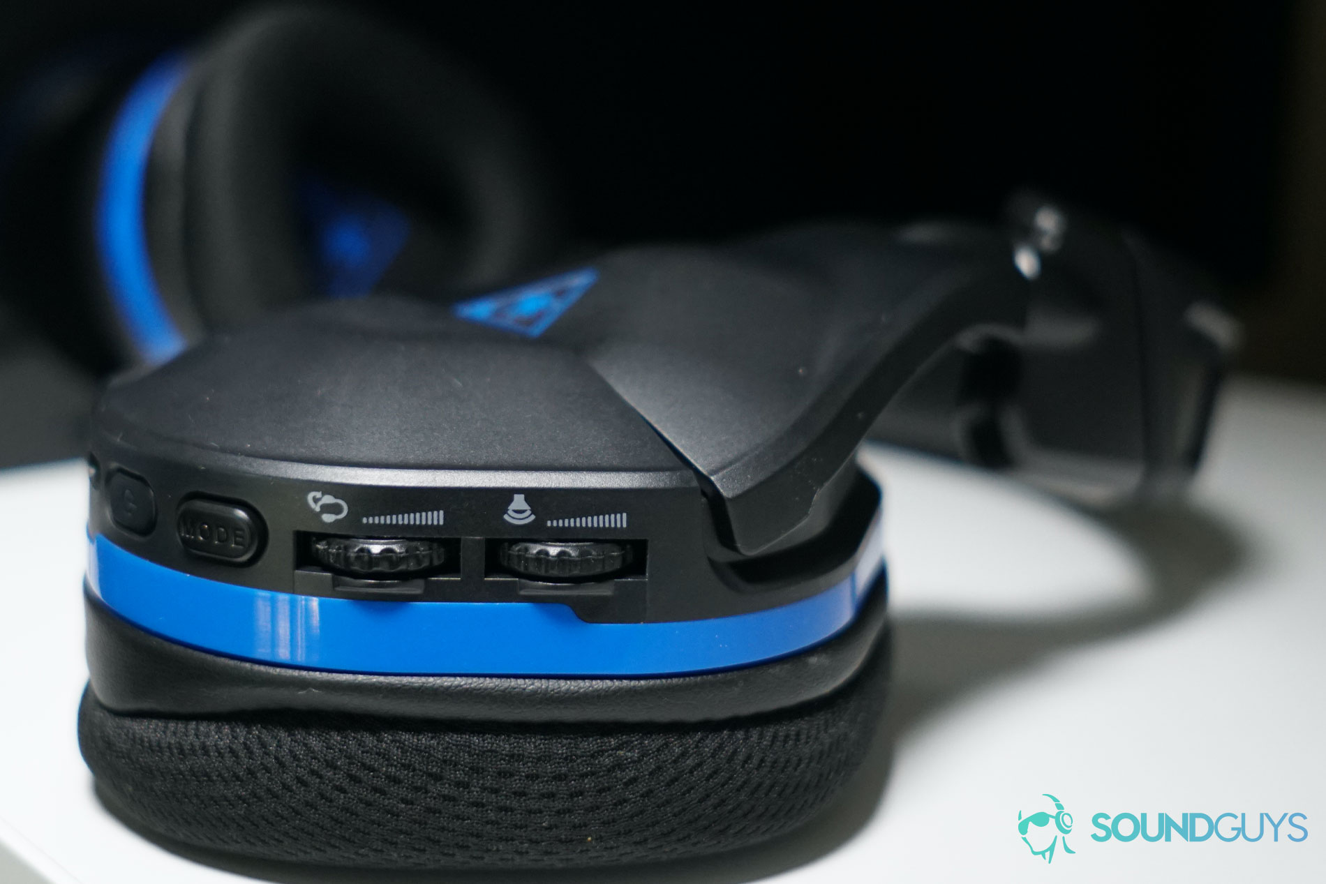 The Turtle Beach Stealth 600 Gen 2 gaming headset button and dial controls.