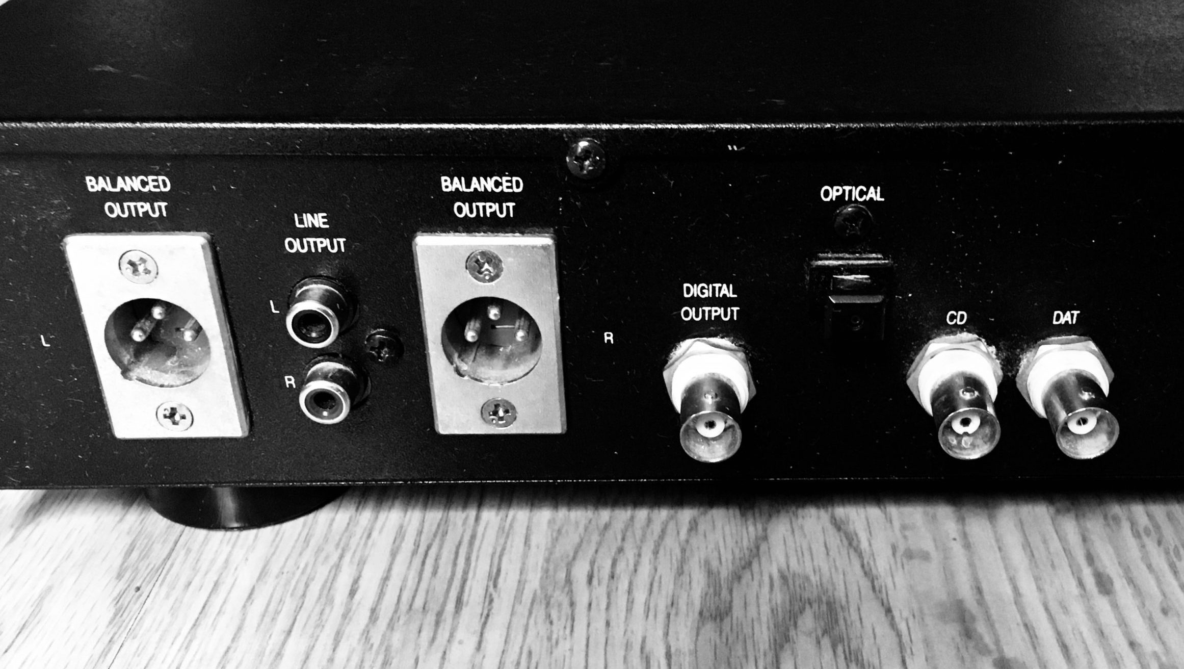 Rear panel of older Cambridge Audio DAC