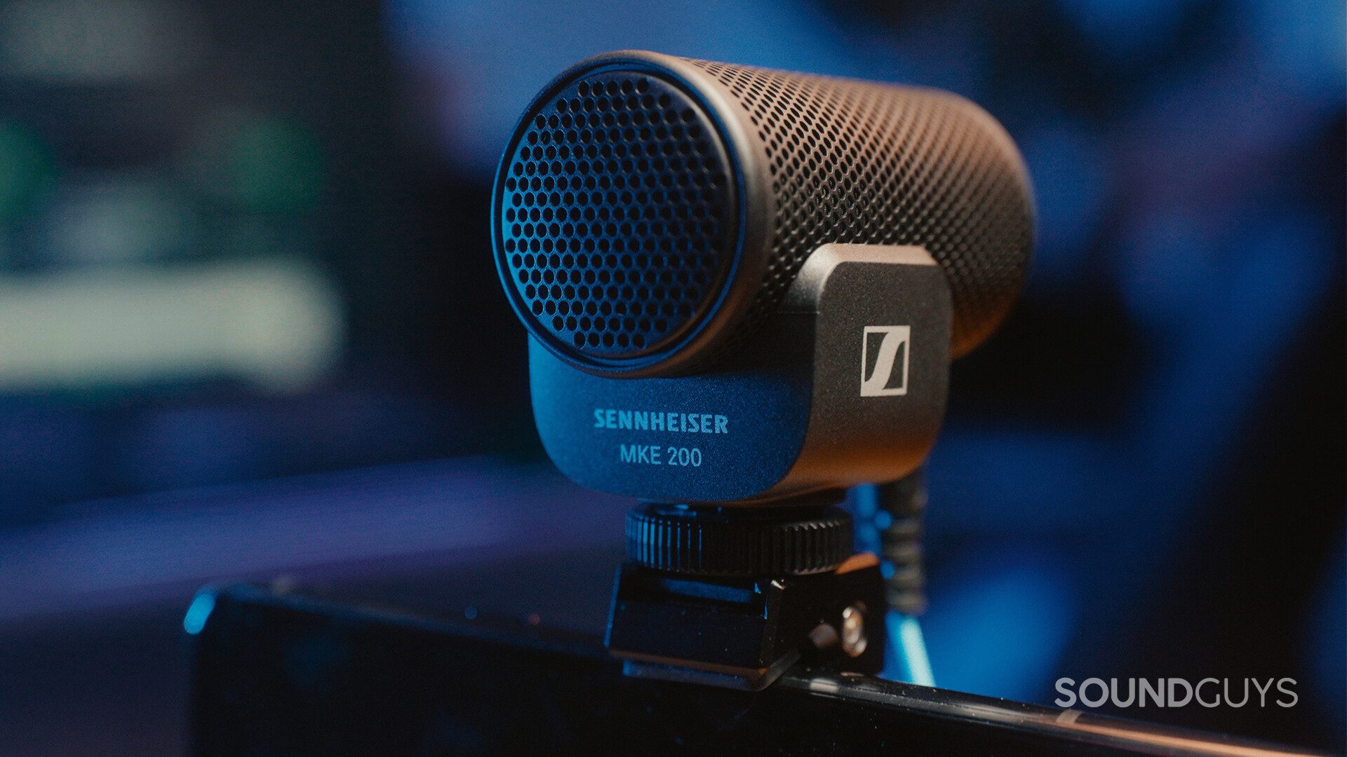 Sennheiser MKE 200_Behind The back of the Sennheiser MKE 200 showing the branding and model name.