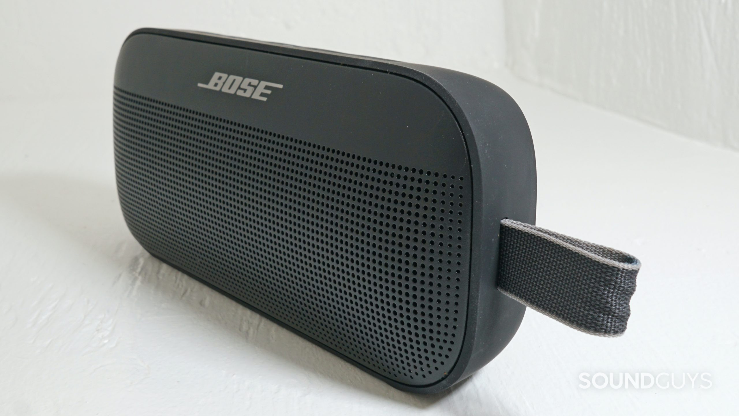 Bose-SoundLink-Flex-loop-shot An angled shot of a black Bose SoundLink Flex Bluetooth speaker against a white background.