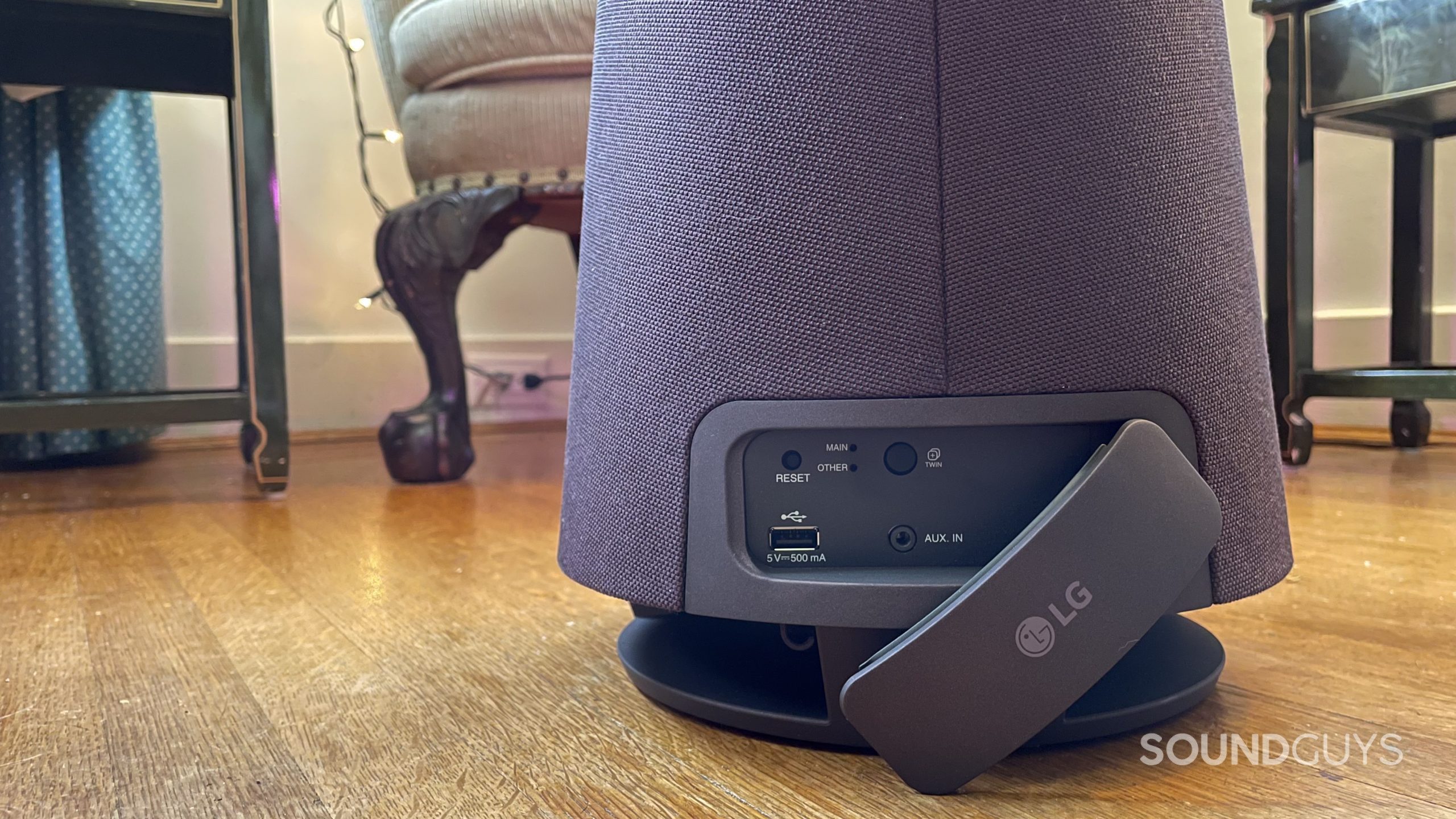 LG XBoom 360 review: Loud sound and lights for your home