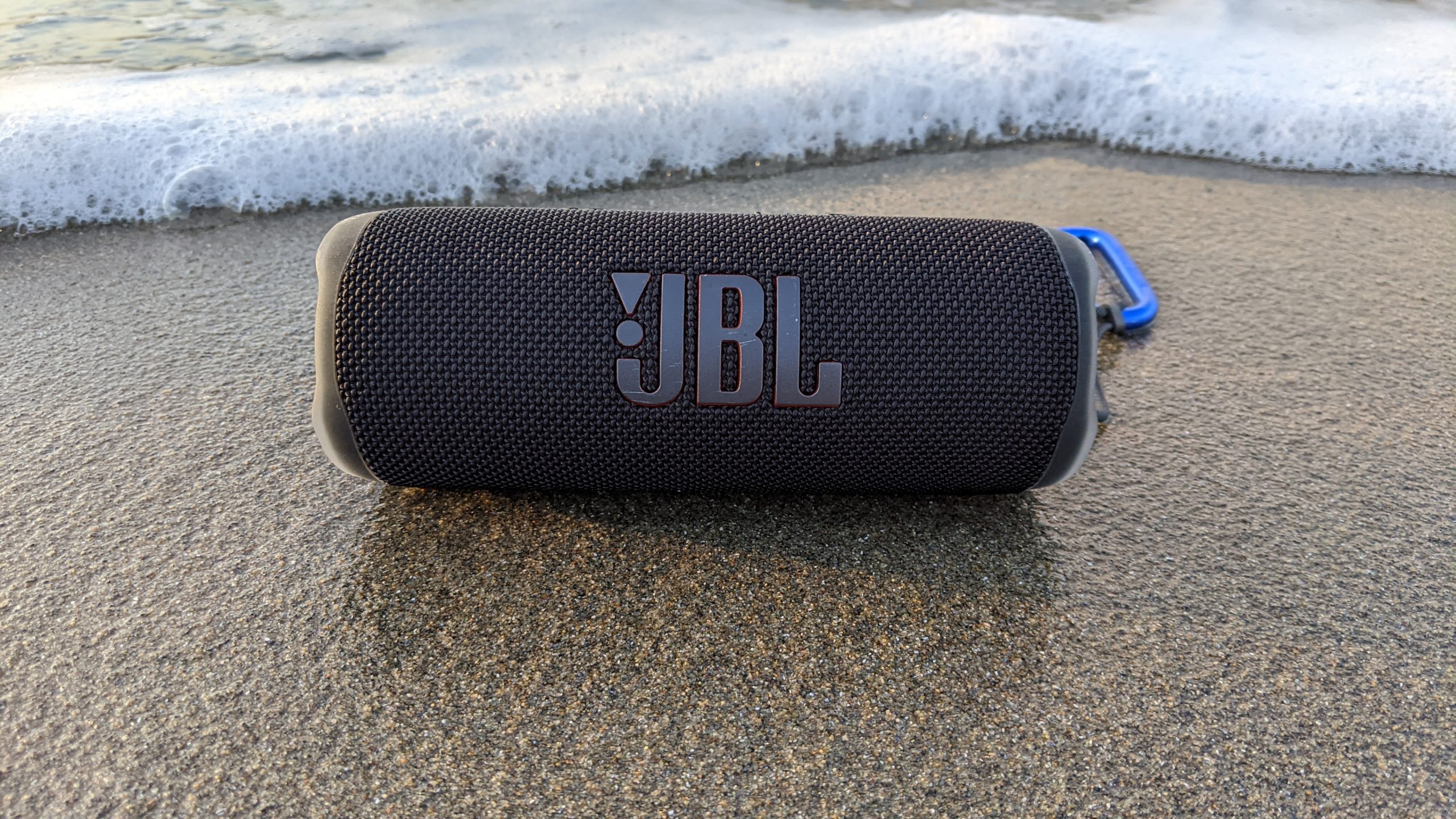 JBL Flip review: A great all 'rounder SoundGuys