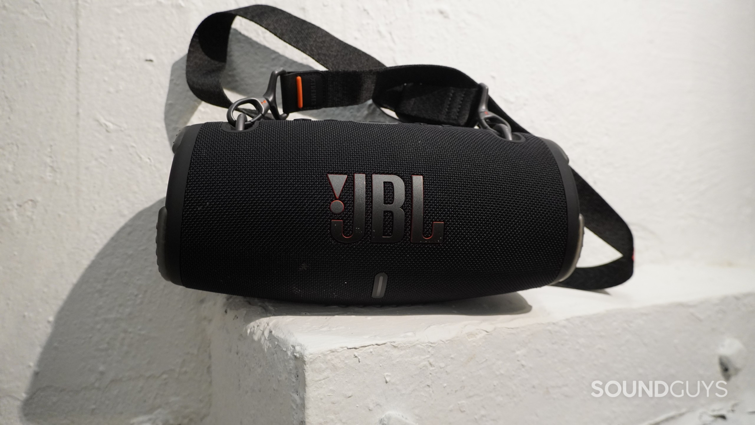 JBL Xtreme 3 review: Extremely loud, not so portable - SoundGuys