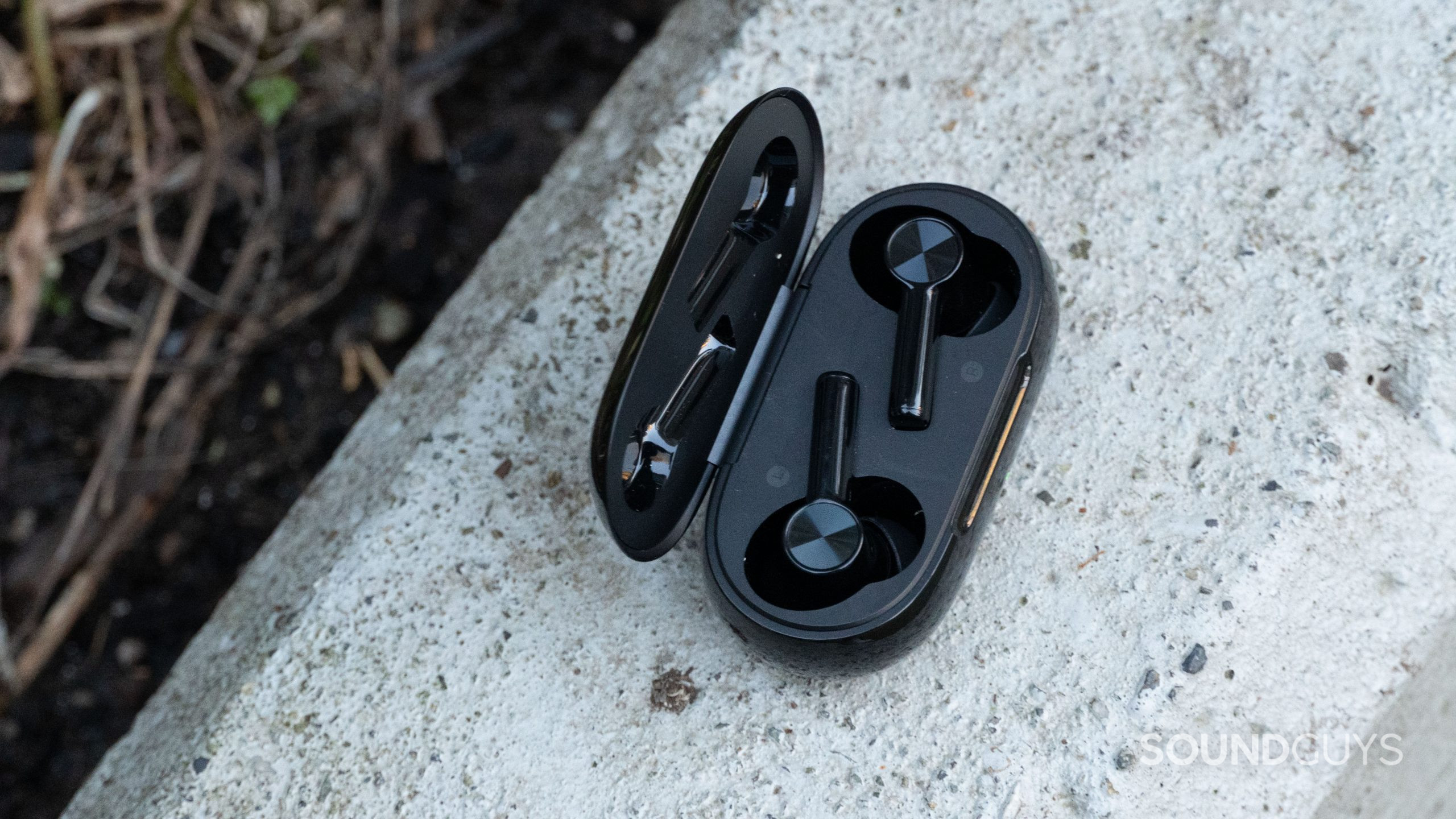 OnePlus Buds Z2 review: Affordable and highly functional earbuds