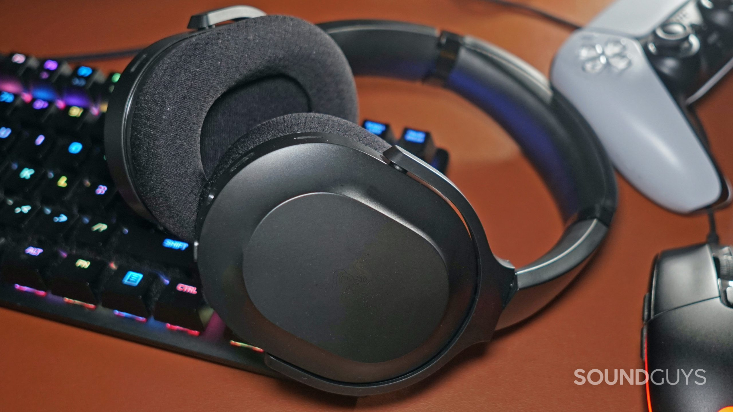 Razer Barracuda X Review - A step up in audio quality - GamerBraves