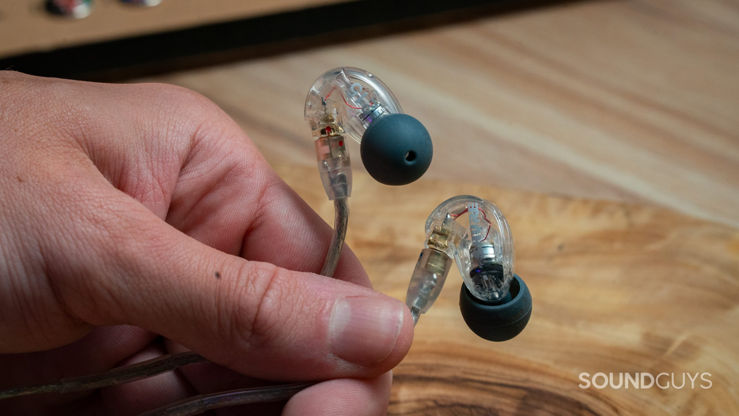 SE215 Clear Headphone Shure