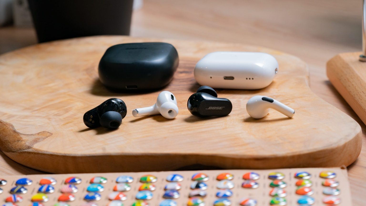 Bose Quietcomfort Earbuds Vs Airpods Pro Apple AirPods Pro (2nd Gen) vs Bose QuietComfort Earbuds II - SoundGuys