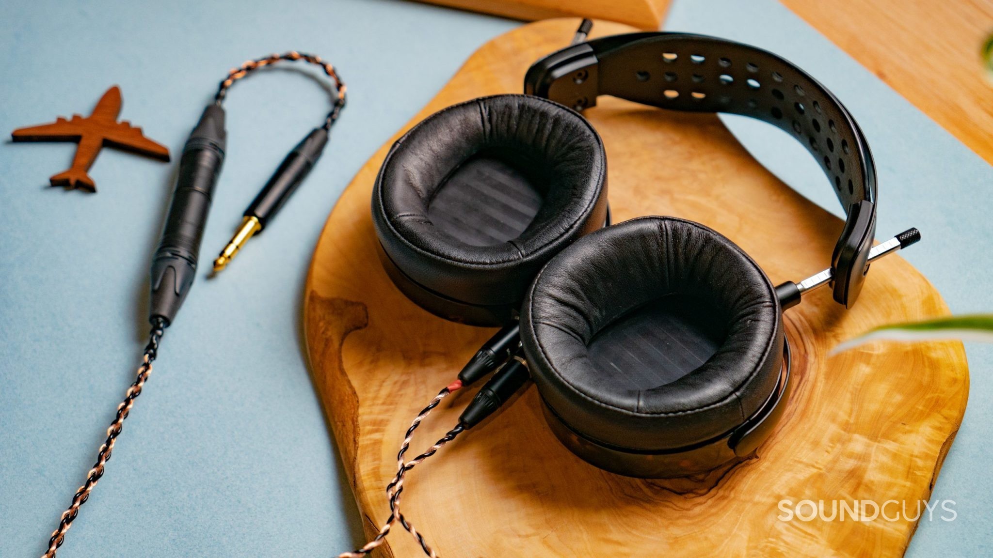 How to wear headphones SoundGuys