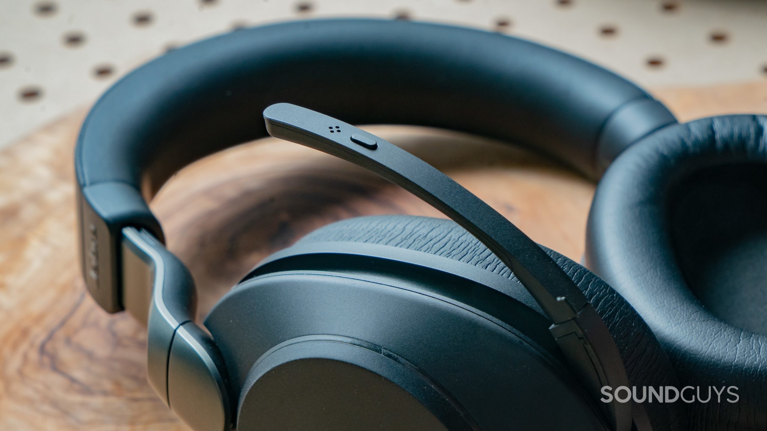 Review - Jabra Evolve2 85 wireless headphone: Fantastic but niche