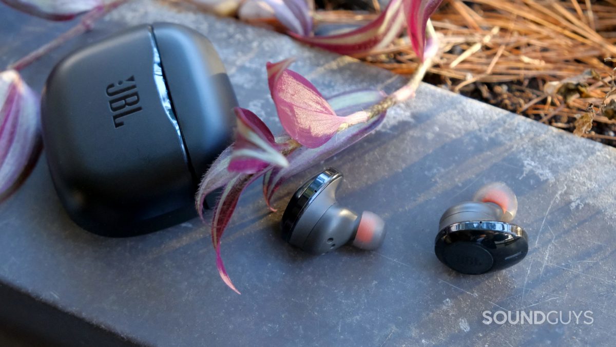 JBL Tune 125TWS Review SoundGuys