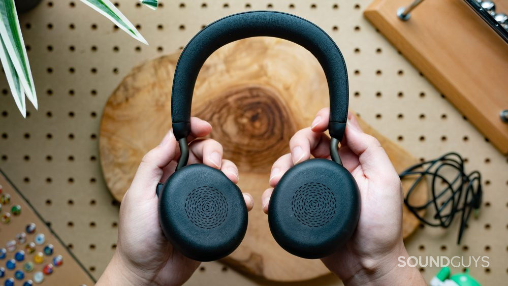 Jabra Evolve2 75 Review SoundGuys
