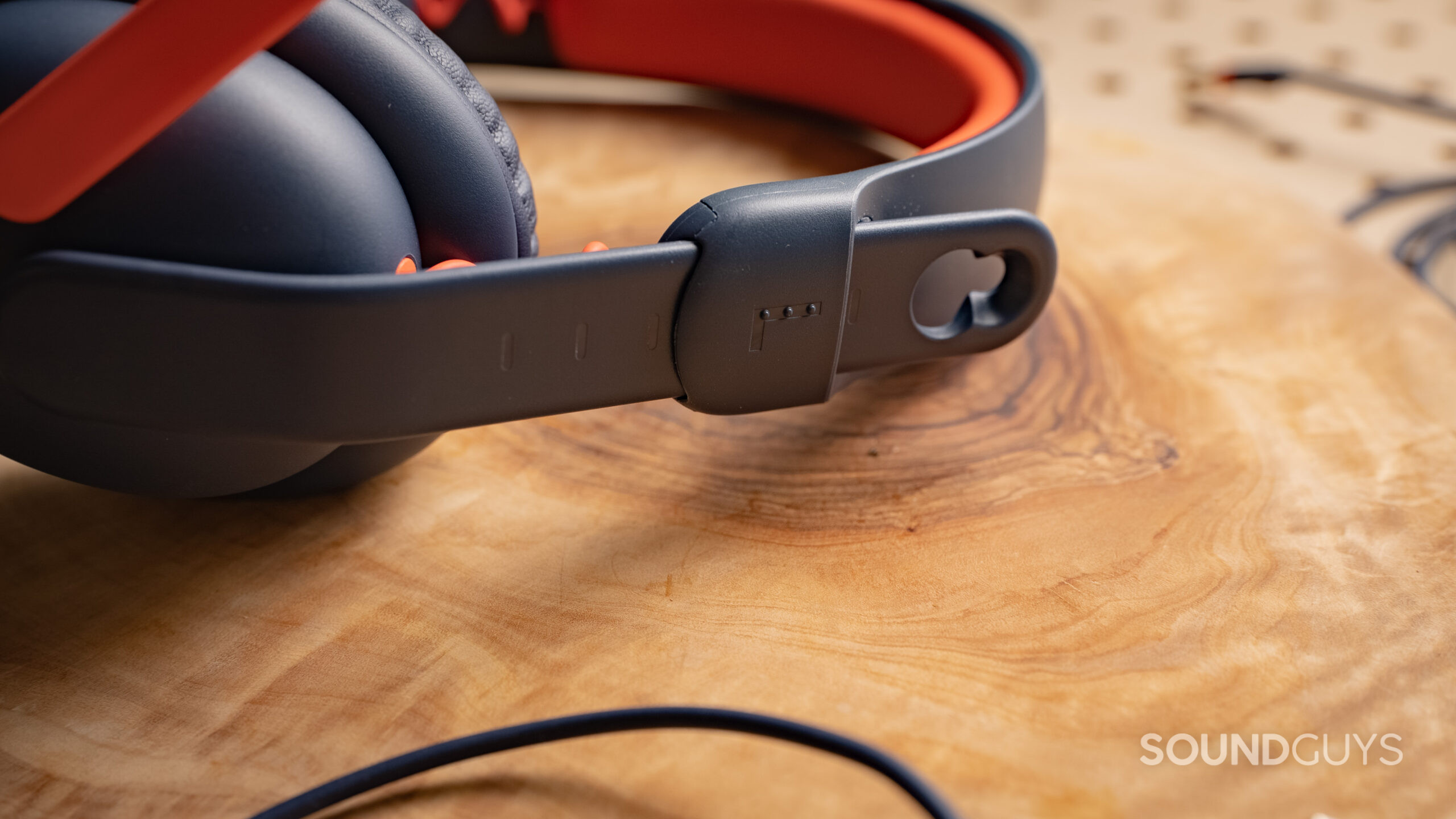 A closeup of the adjustable headband on the Logitech Zone Learn.