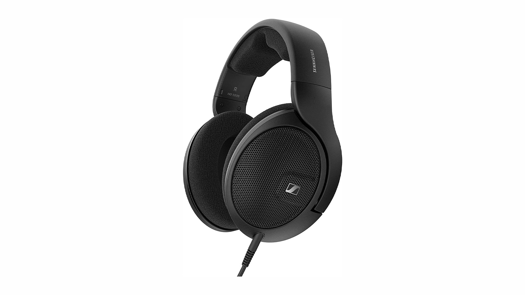 Sennheiser HD 560S render The Sennheiser HD 560S in black against a white background.