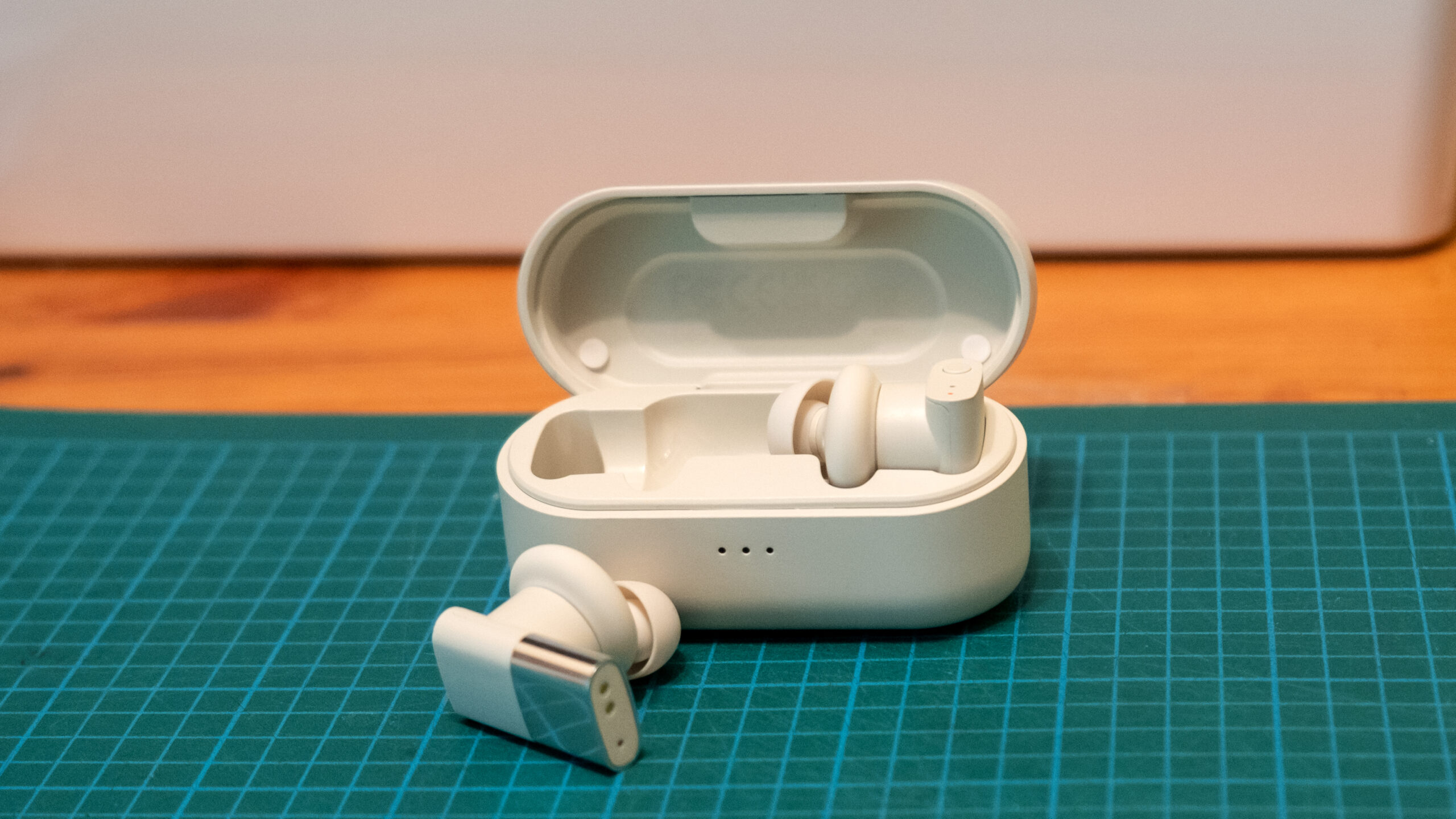 Status Between 3ANC Review: The Best Wireless Earbuds of 2023