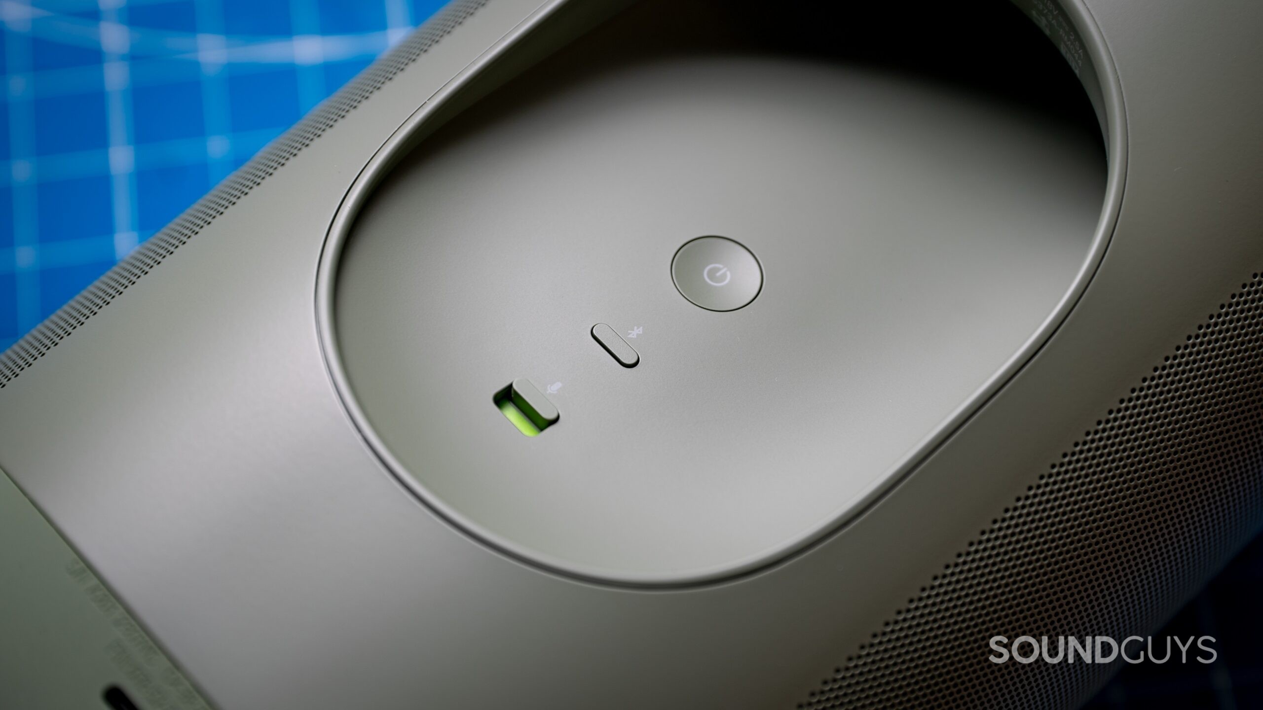 Sonos Move 2 Button Image #2 A photograph of the Sonos Move 2.