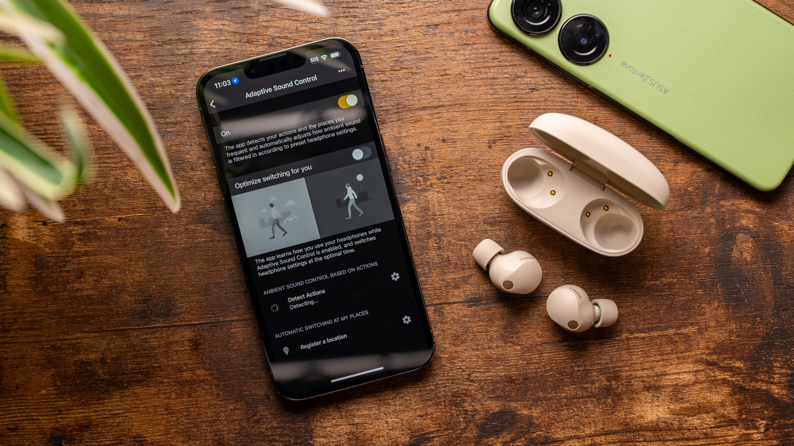 The Sony Headphone Connect app shows adaptive sound for the WF-1000XM5.