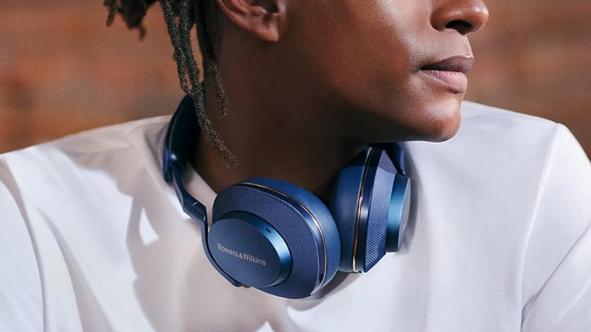 https://www.soundguys.com/wp-content/uploads/2023/09/Bowers-Wilkins-PX7-S2-Headphones-Promo-Image-2.jpg