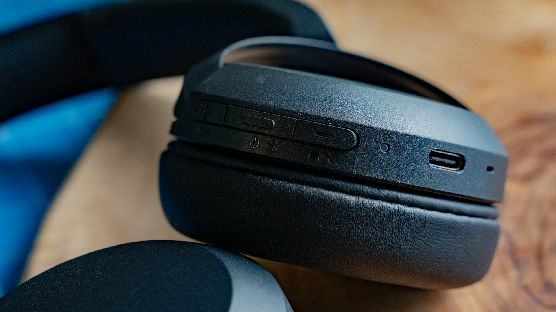 The controls of the Sony WH-CH520 are located on the right ear cup.