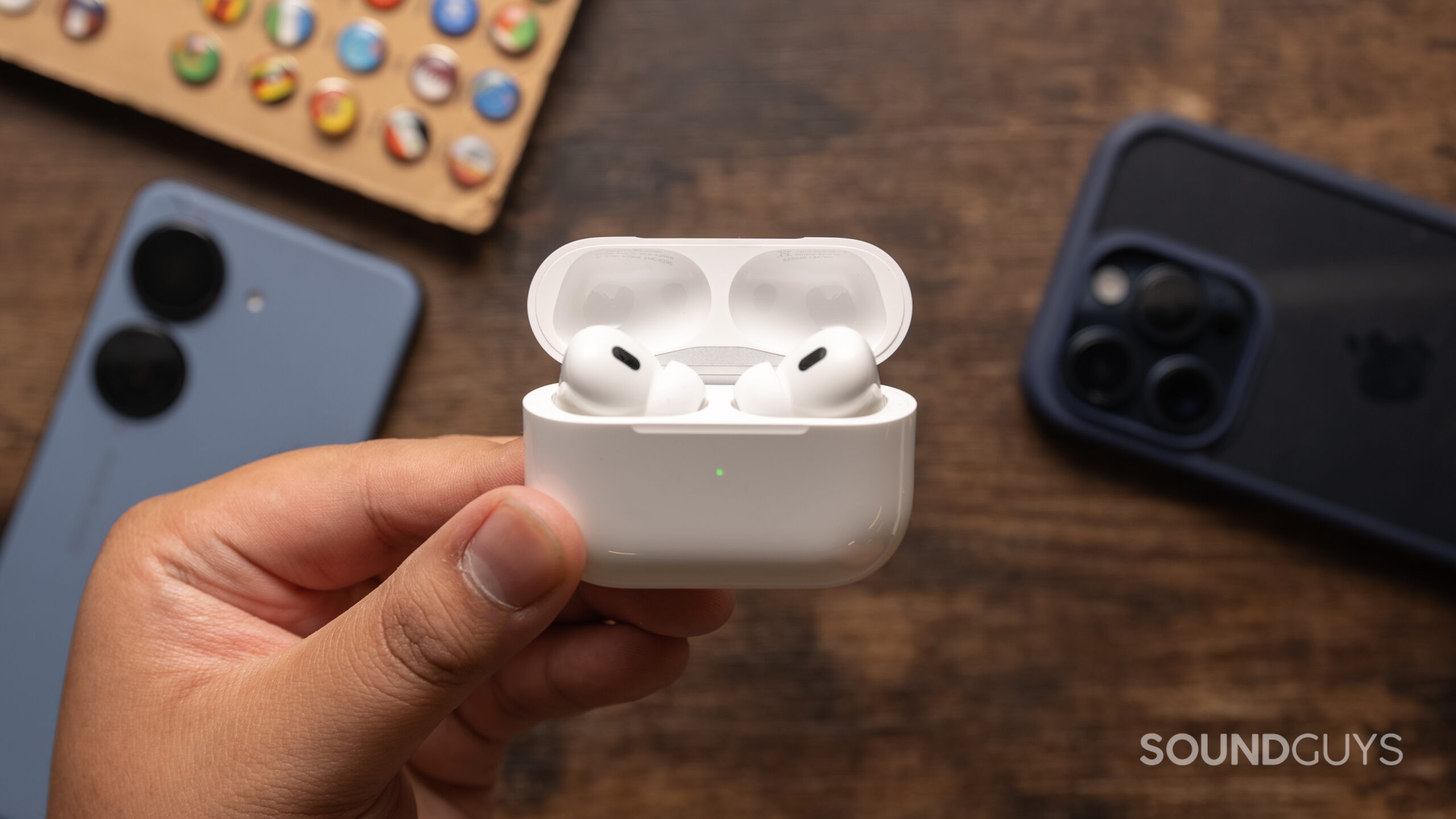 AirPods Pro (2nd generation) with MagSafe Charging Case (USB-C) - Apple