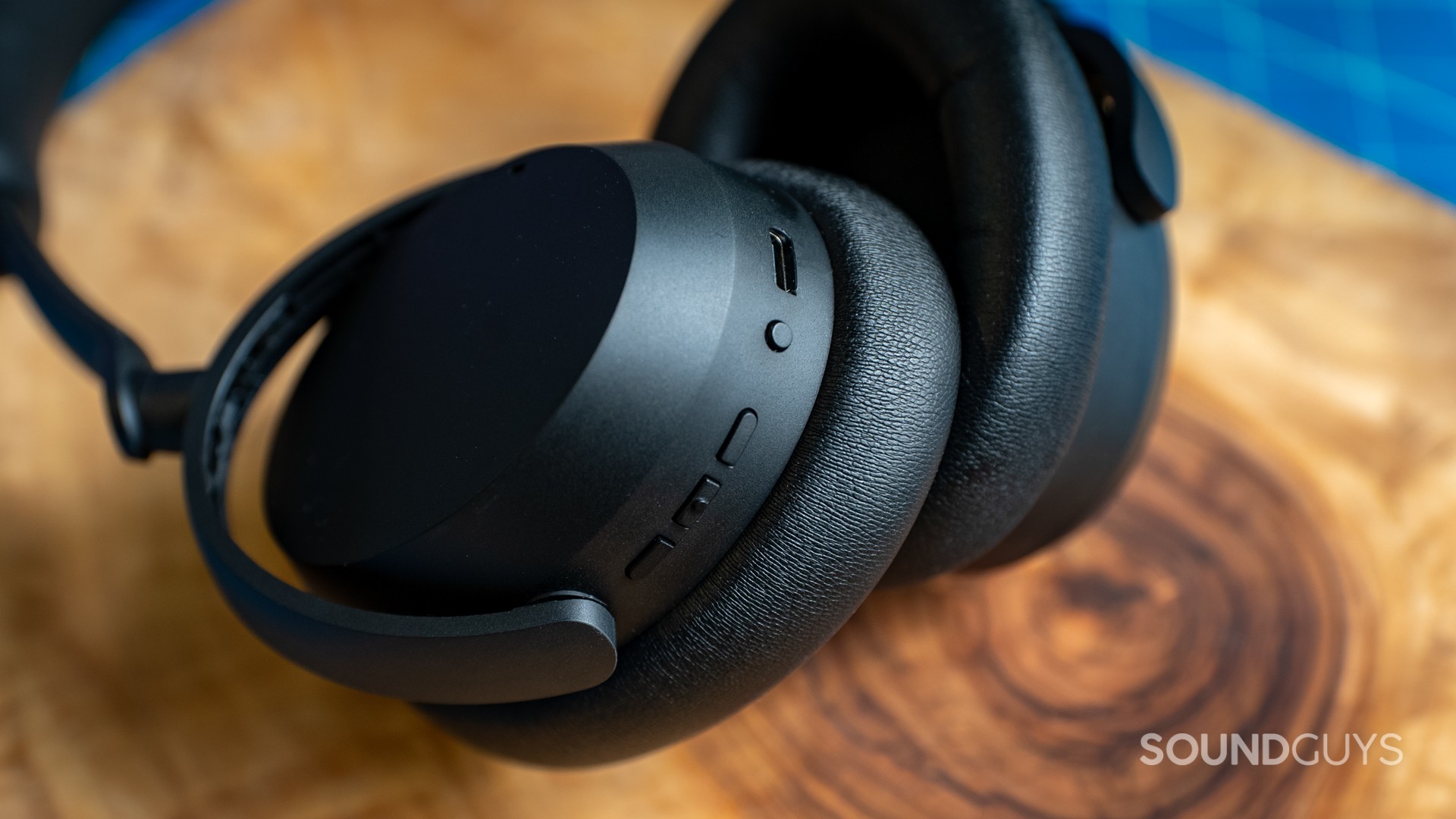 Sennheiser ACCENTUM Wireless review - SoundGuys