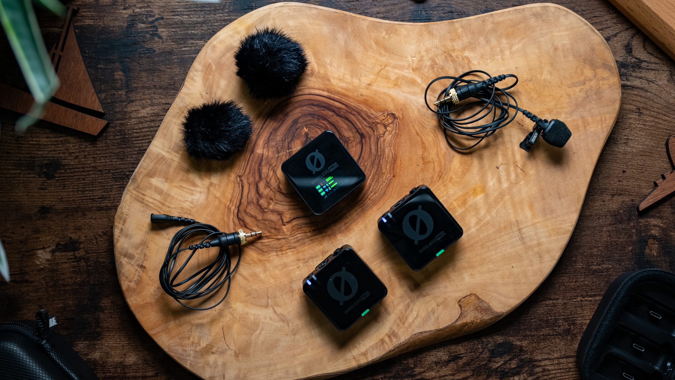 Overhead view of the Rode Wireless Pro Wireless Mic system 