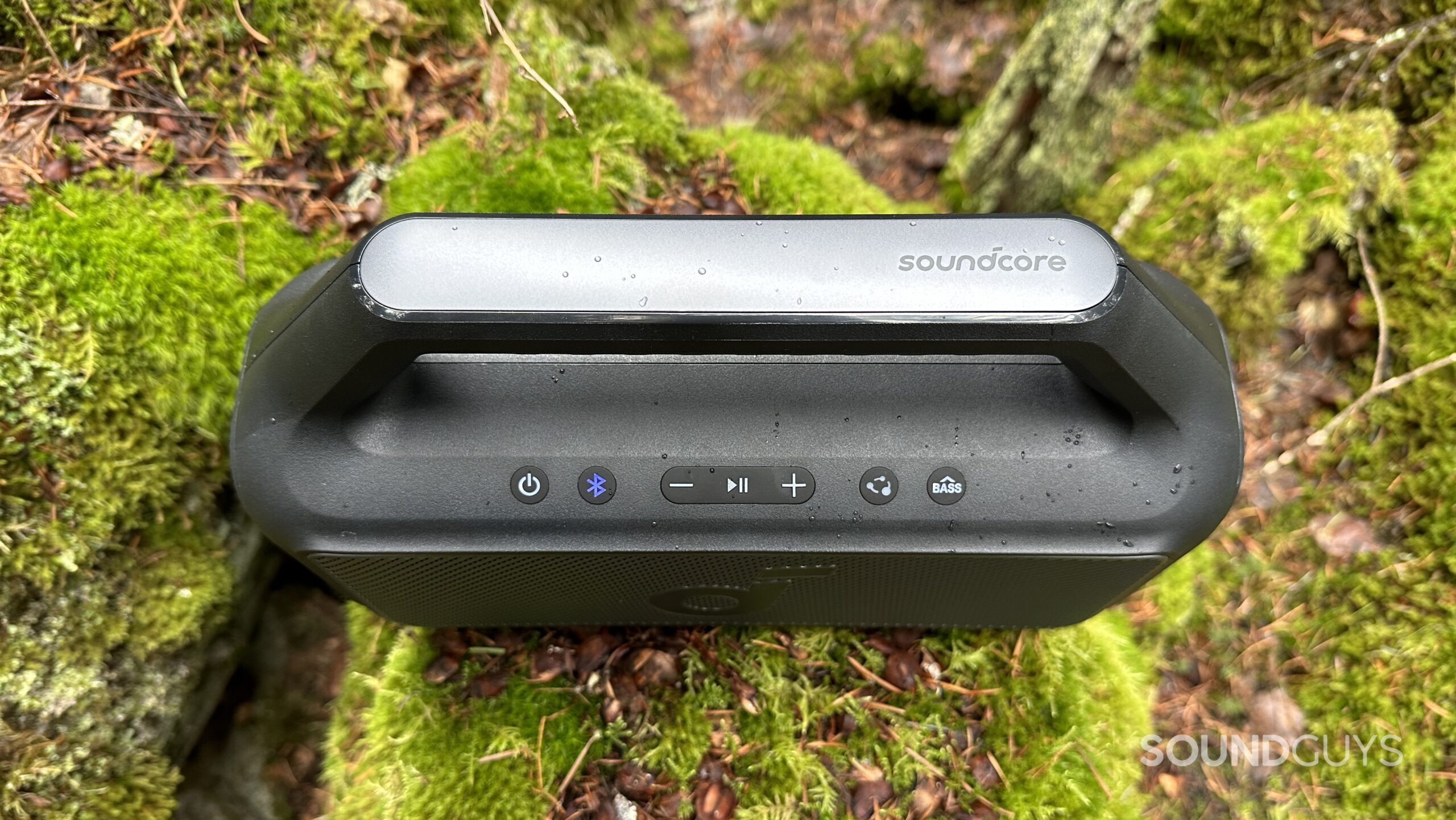 Top view of the Anker Soundcore Boom 2 handle and controls