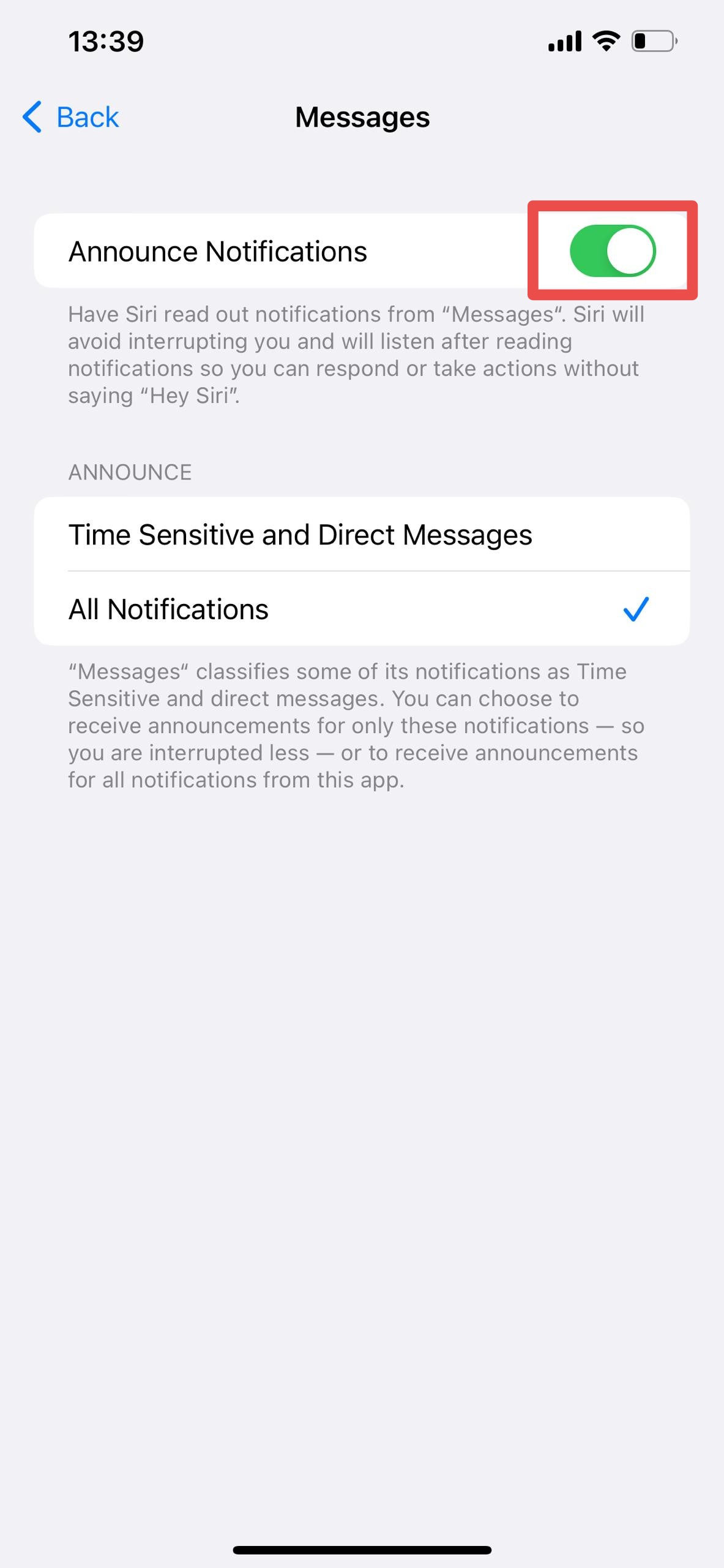 iPhone Announce Notification settings for Messages with the toggle highlighted