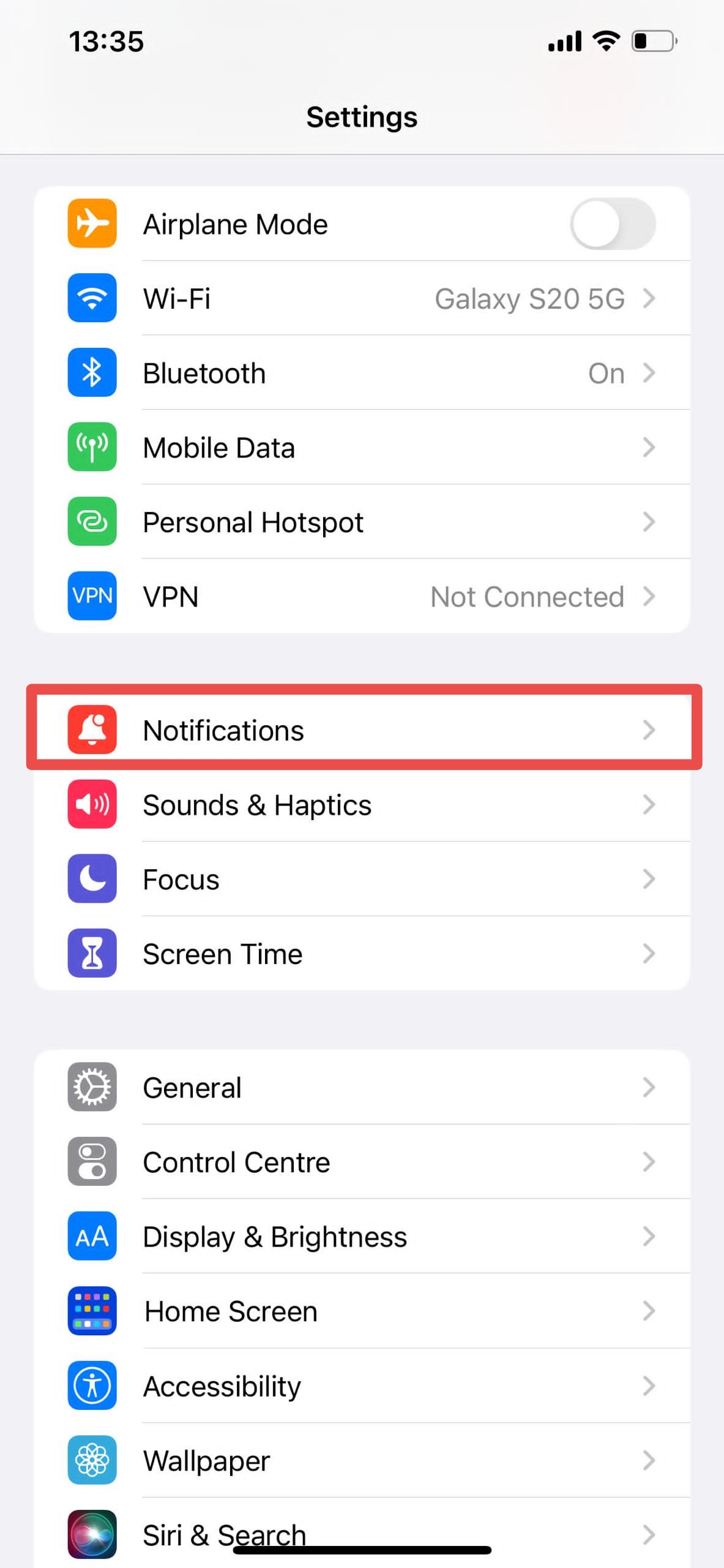 iPhone Settings app with Notifications highlighted