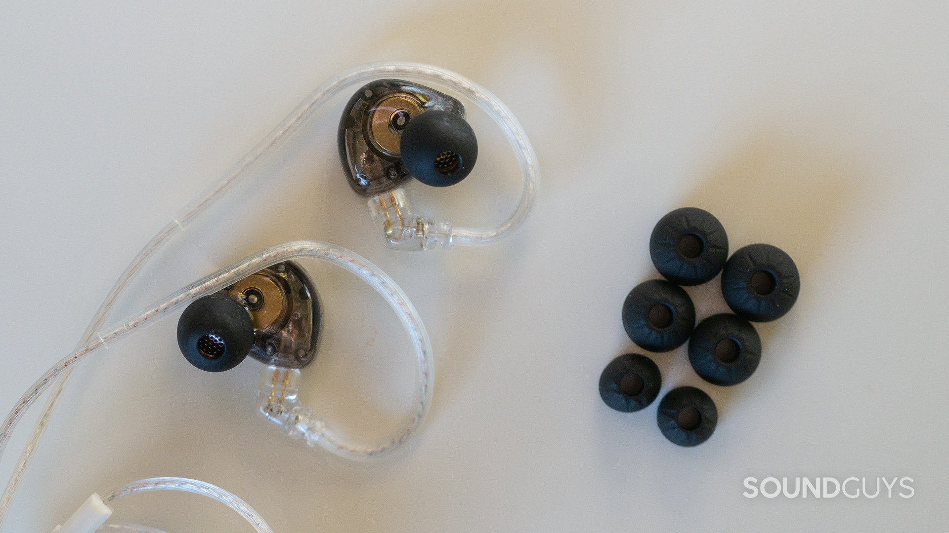 A photo of the KZ ZS10 Pro with its four sizes of silicone eartips.