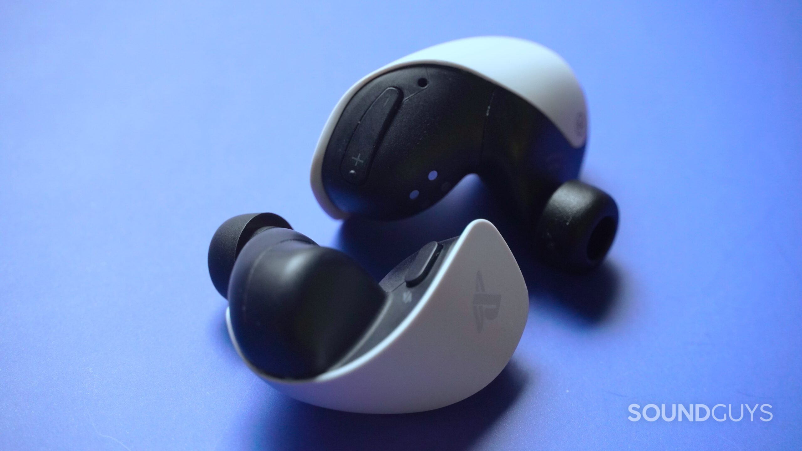 playstation pulse explore earbuds physical buttons