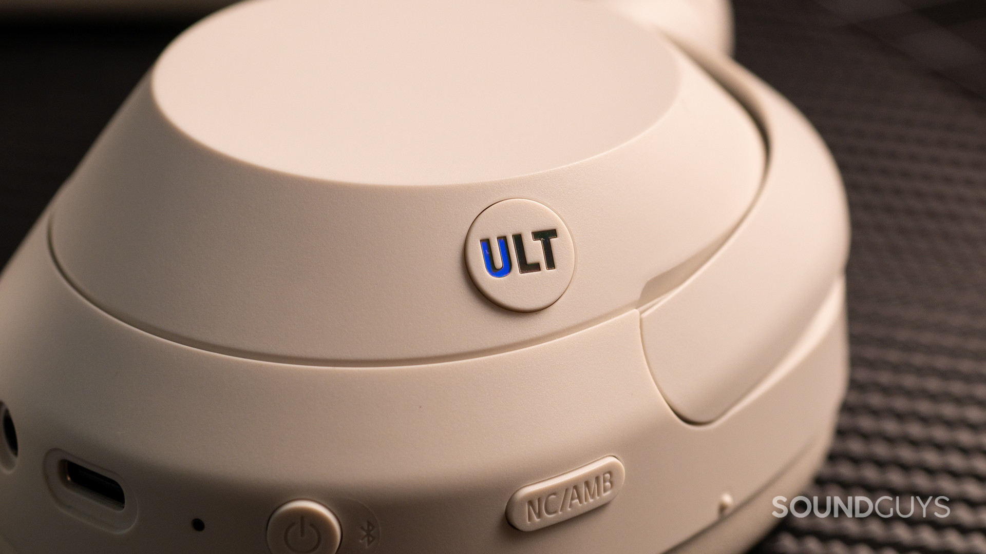 A photo of the button control cluster of the Sony ULT WEAR.