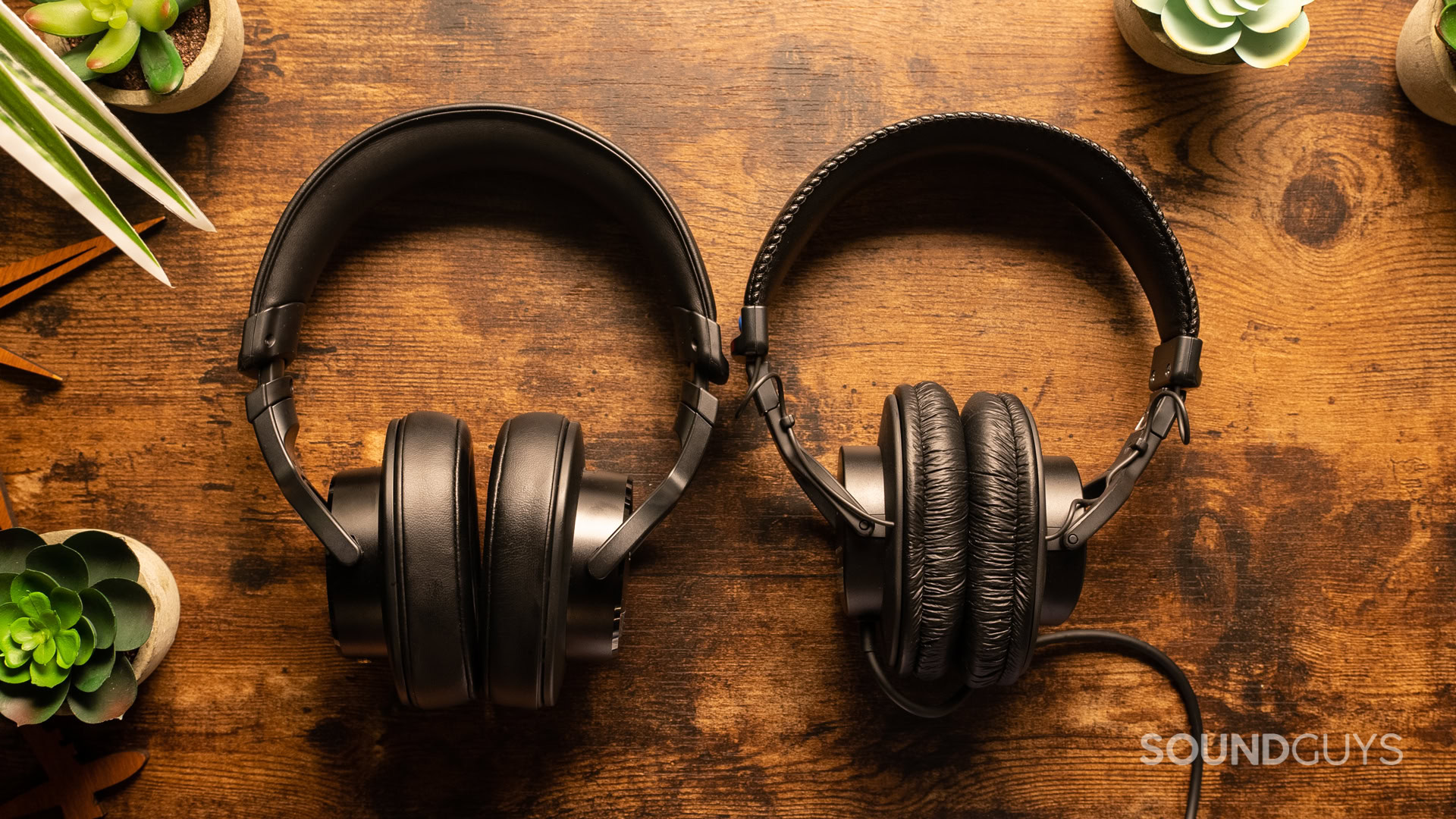 sony-mdr-m1-vs-7506 A photo of the Sony MDR-M1 next to the Sony MDR-7506.
