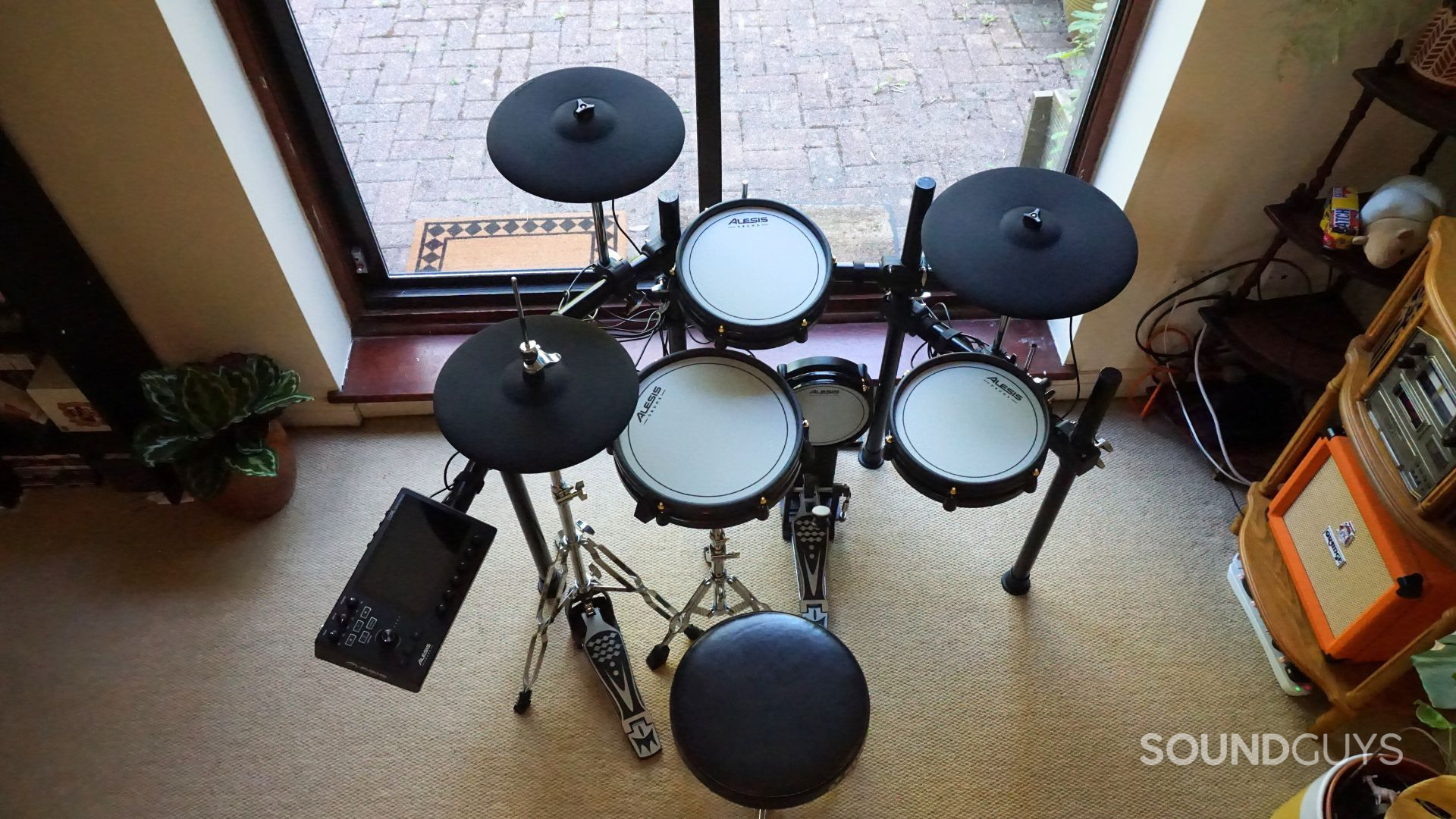 Alesis-Strata-Club-Kit-Setup A photograph of the Alesis Strata Club drum kit.