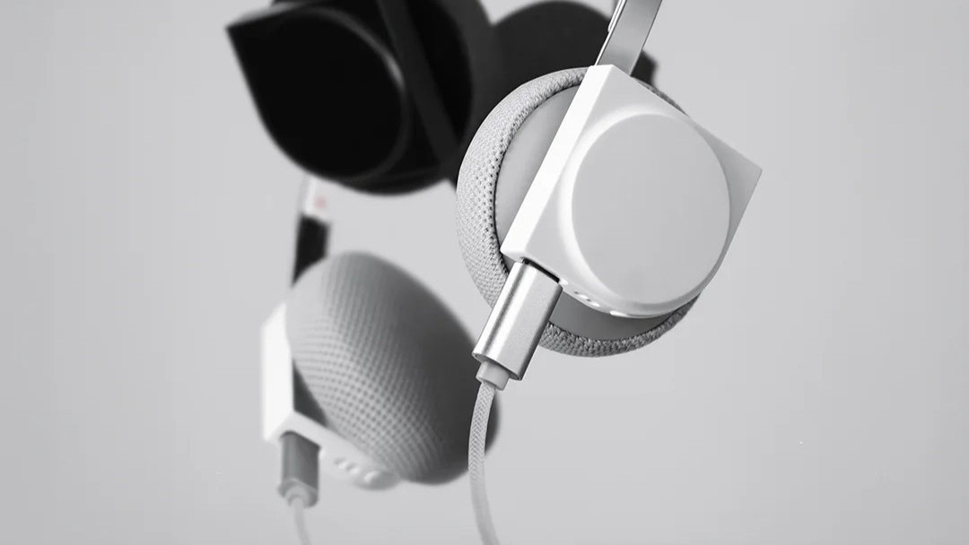 Key_Visual002 km5 Lightwear Headphones Hp1