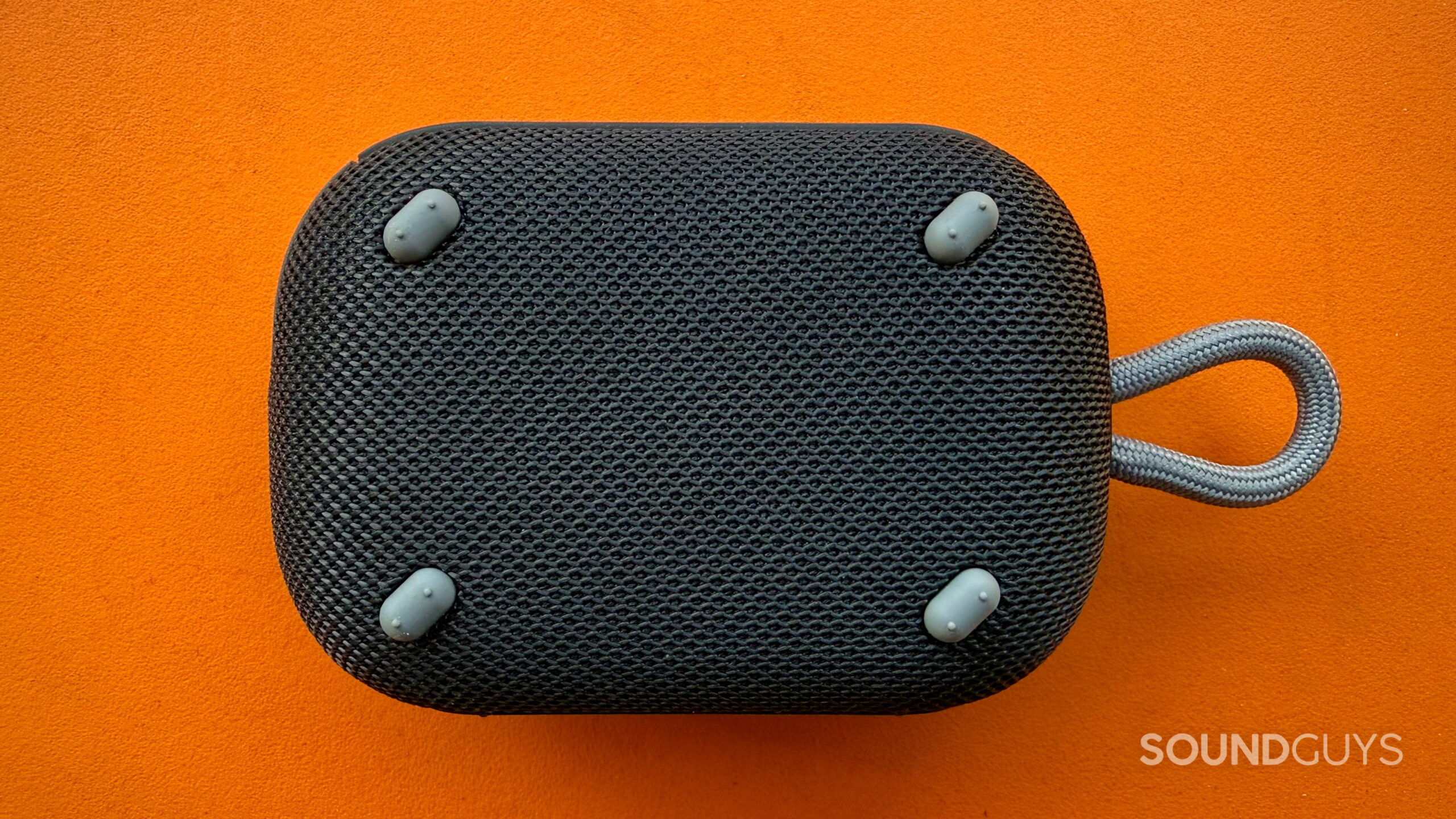 Select 4 Go - 5 The underside of the Soundcore Select 4 Go, show it's rubber feet.