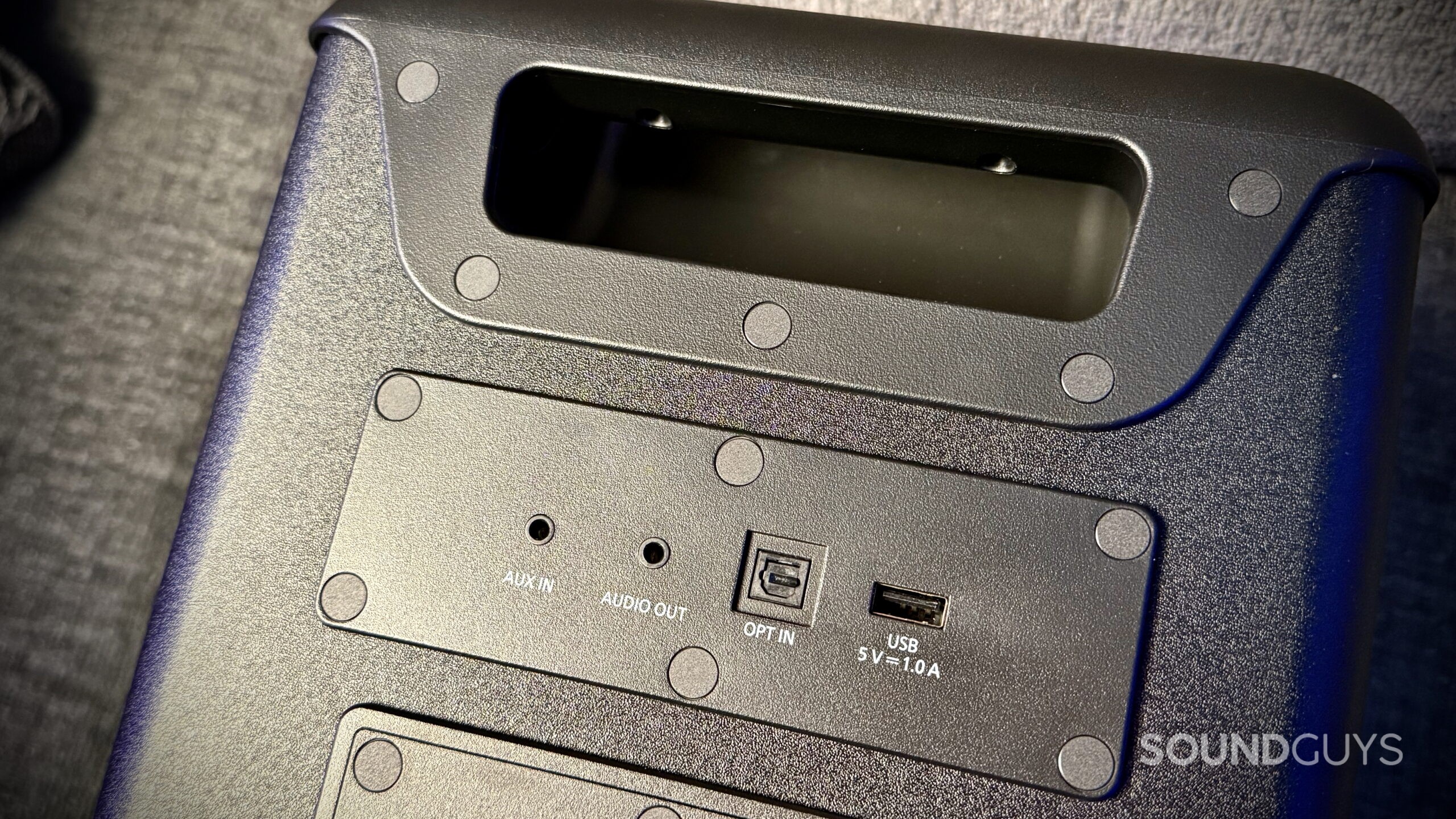 Panasonic BMAX5 - 3 Close-up of a BMAX5 control panel.