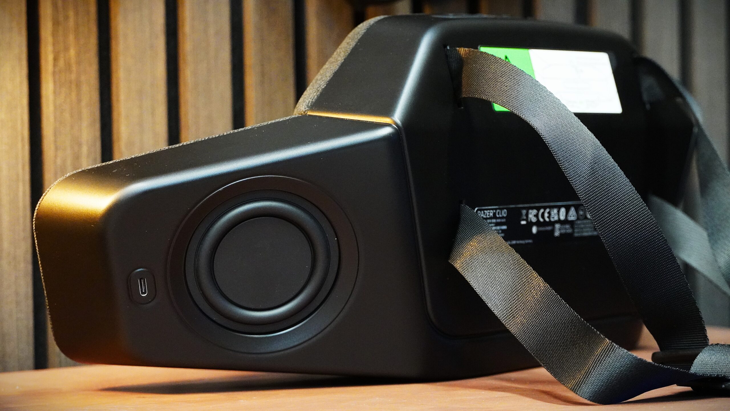 back of razer clio speaker back of razer clio speaker