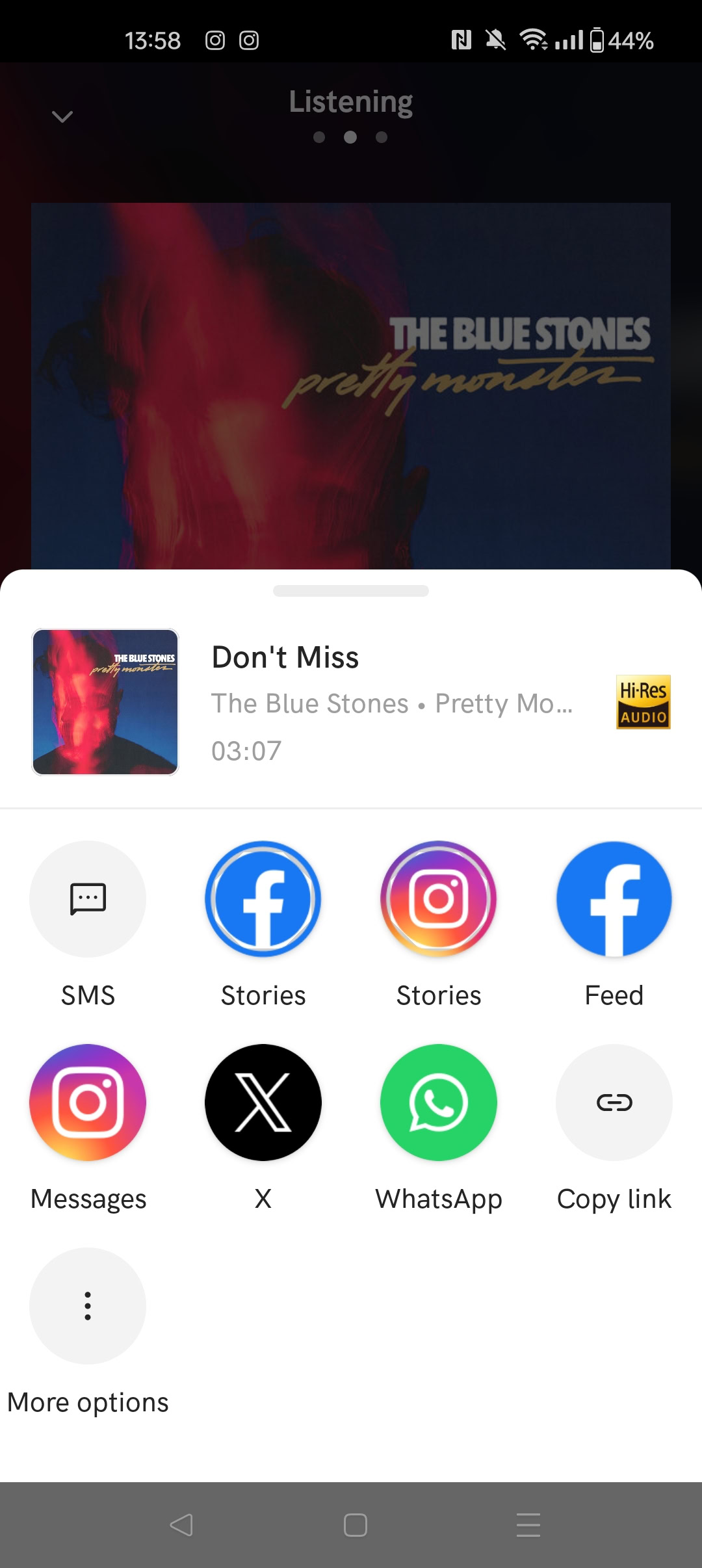A screenshot of the Qobuz social media sharing screen.