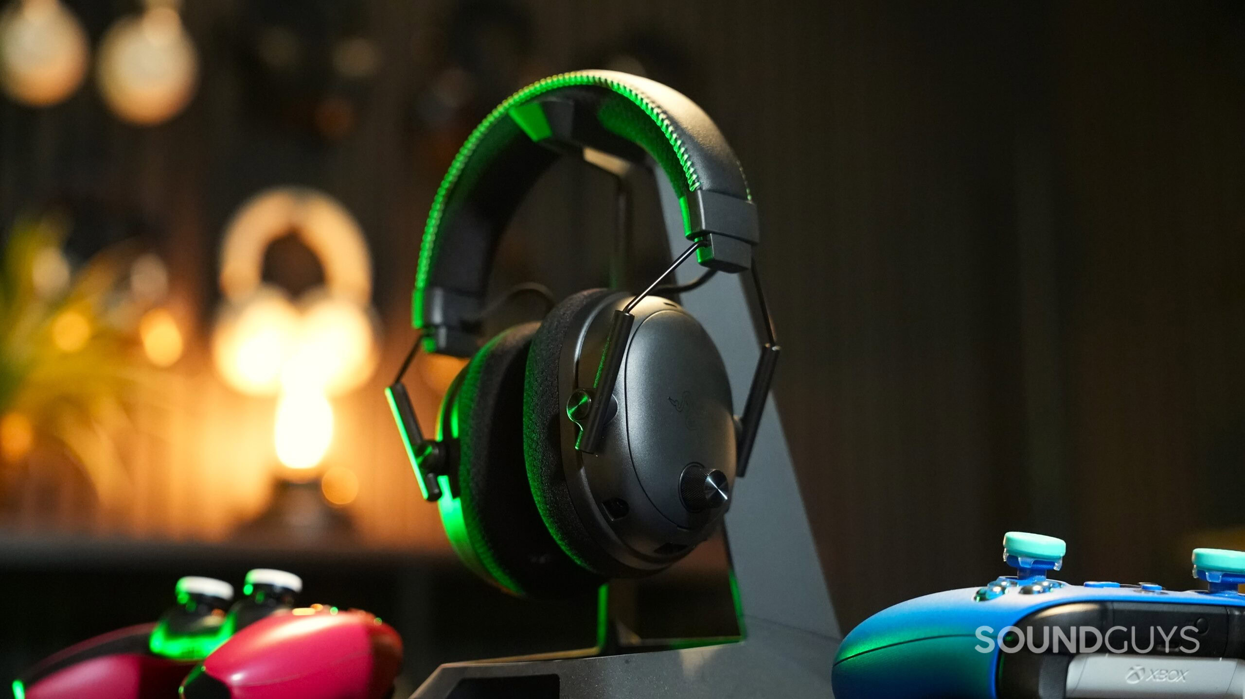 razer blackshark v3 pro on headphone stand