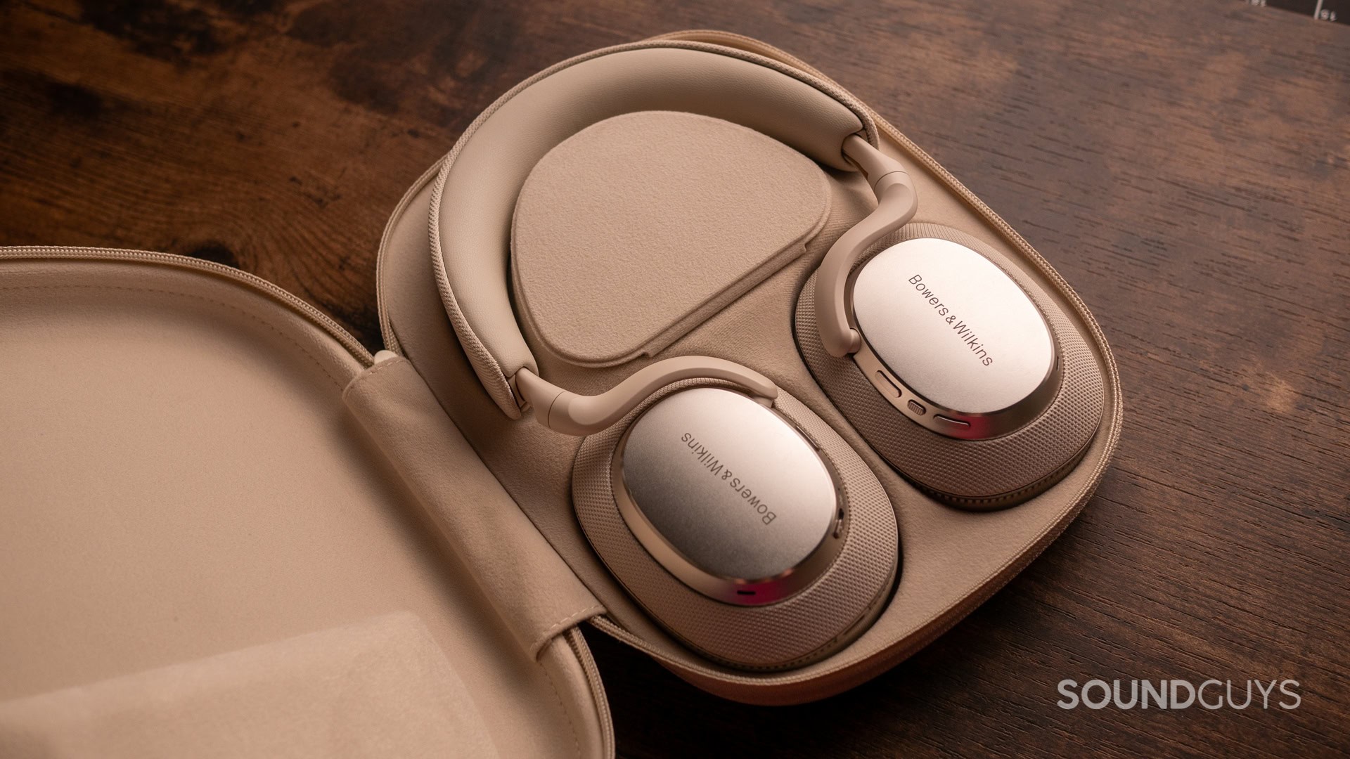 A photo of the Bowers &amp; Wilkins PX7 S3 in its carrying case.