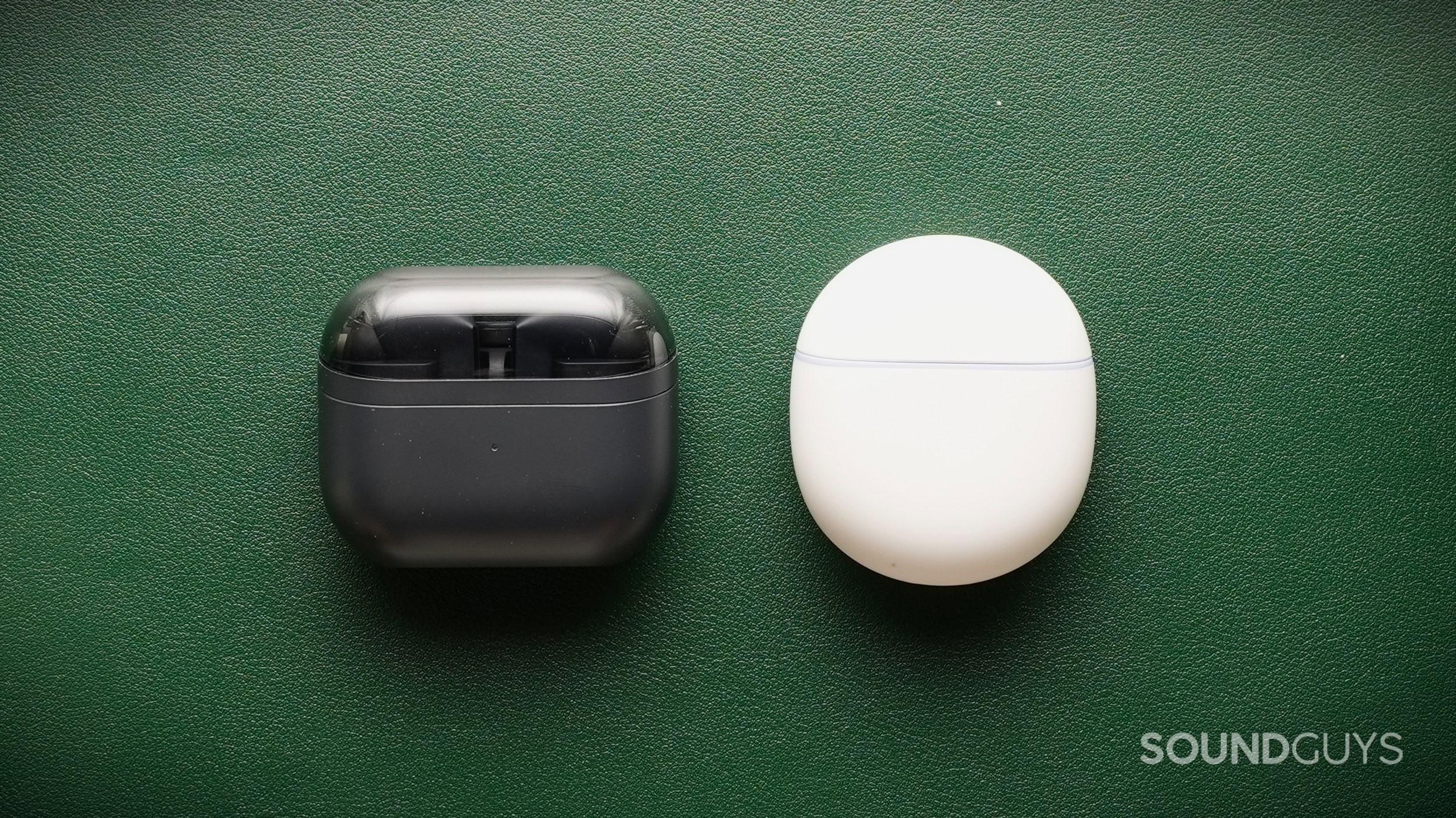 galaxy buds fe vs pixel buds 2a cases closed