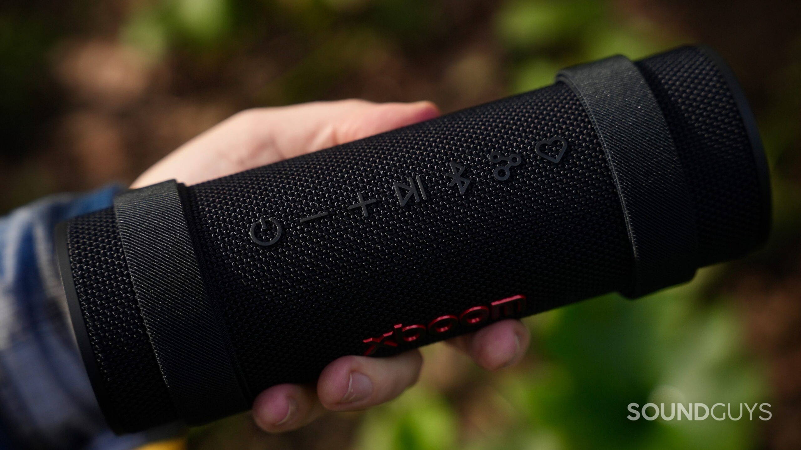 close up photo of the LG xboom Grab's control strip.