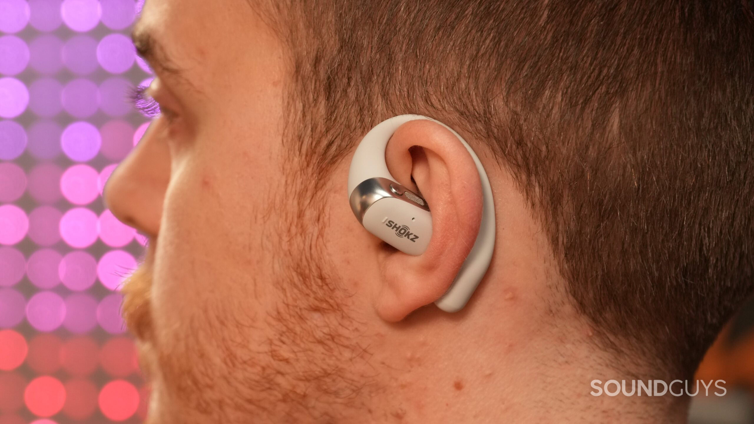 hoks openfit2+ closeup in ear