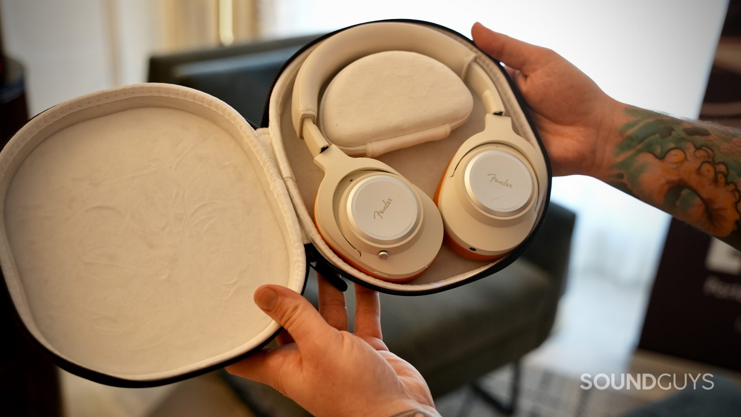 Fender MIX headphones - 6 A pair of white Fender MIX headphones in its carrying case.