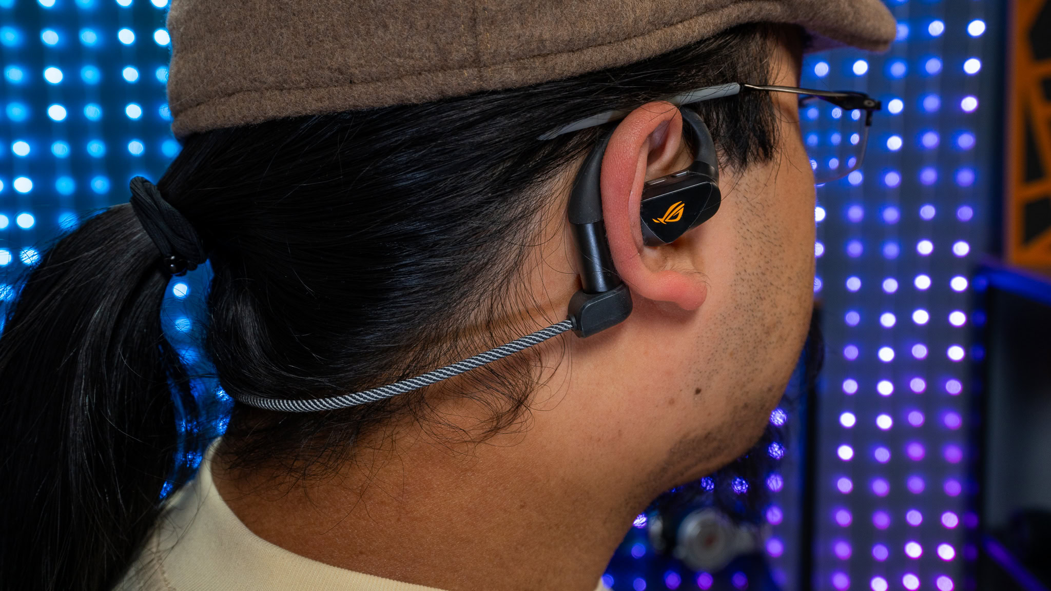 ROG Cetra Open Wireless with neck strap