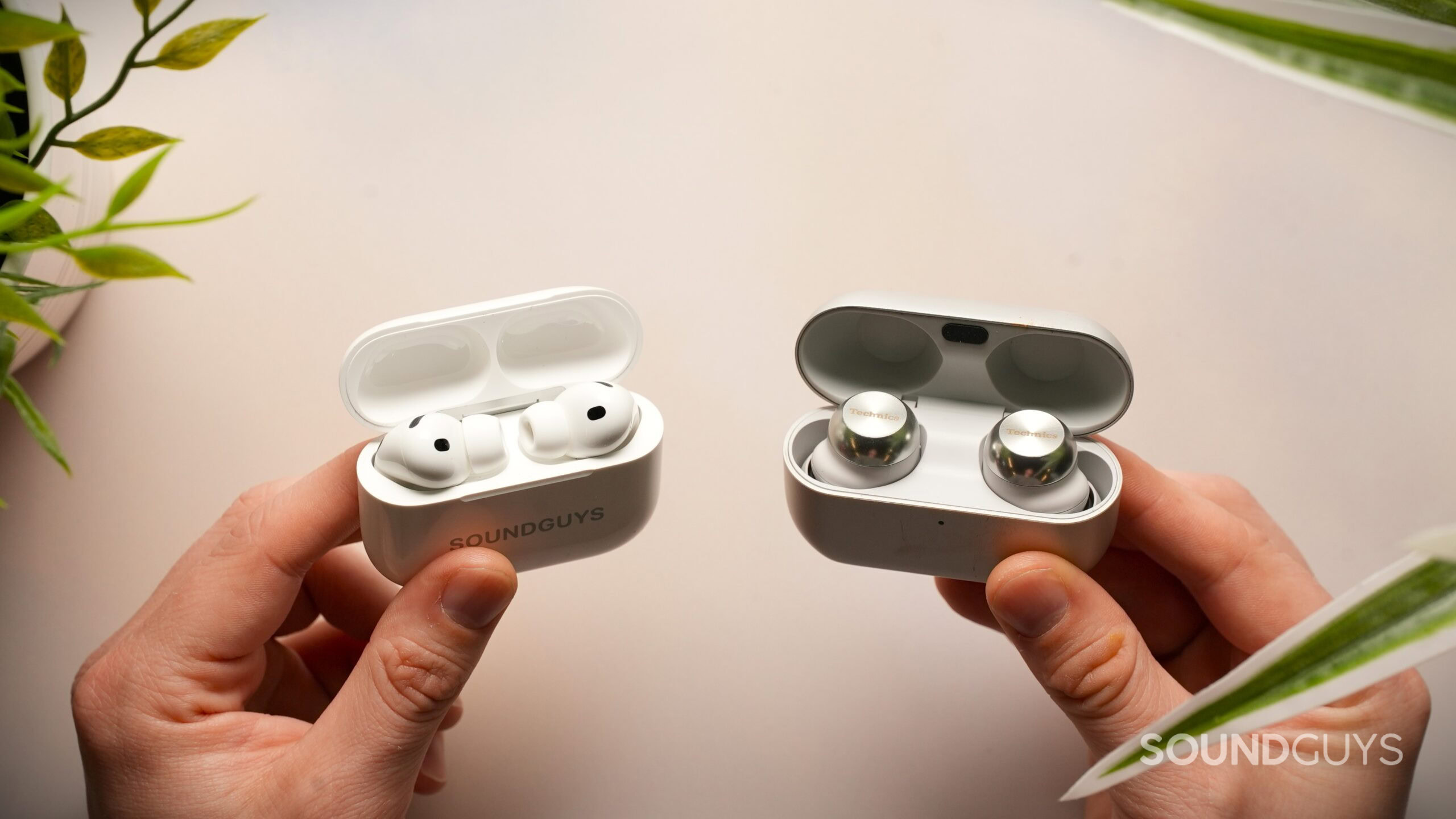 Apple AirPods Pro 3 vs Technics EAH-AZ100 - SoundGuys