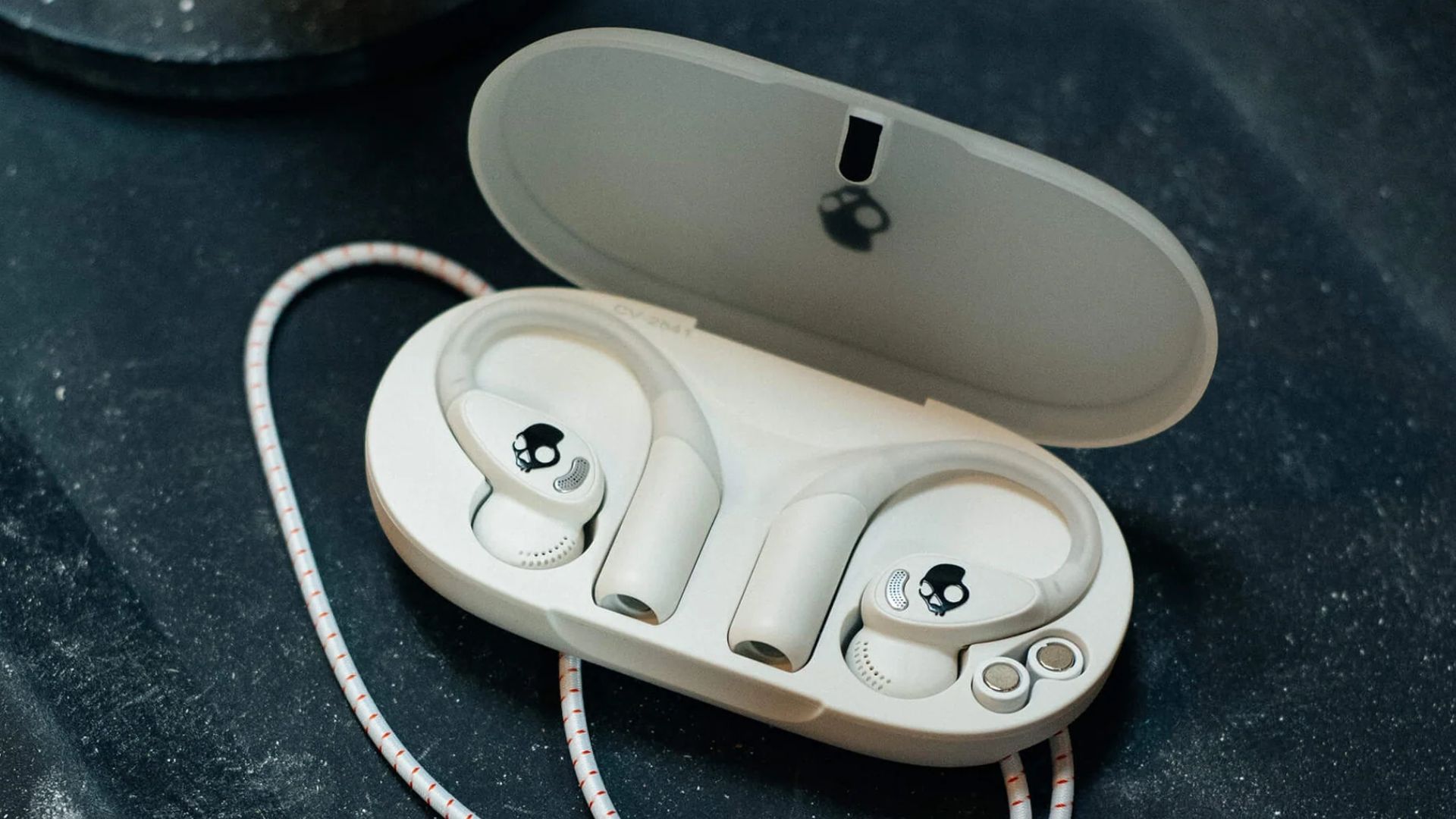 A photograph of the Skullcandy Push 540 Open.