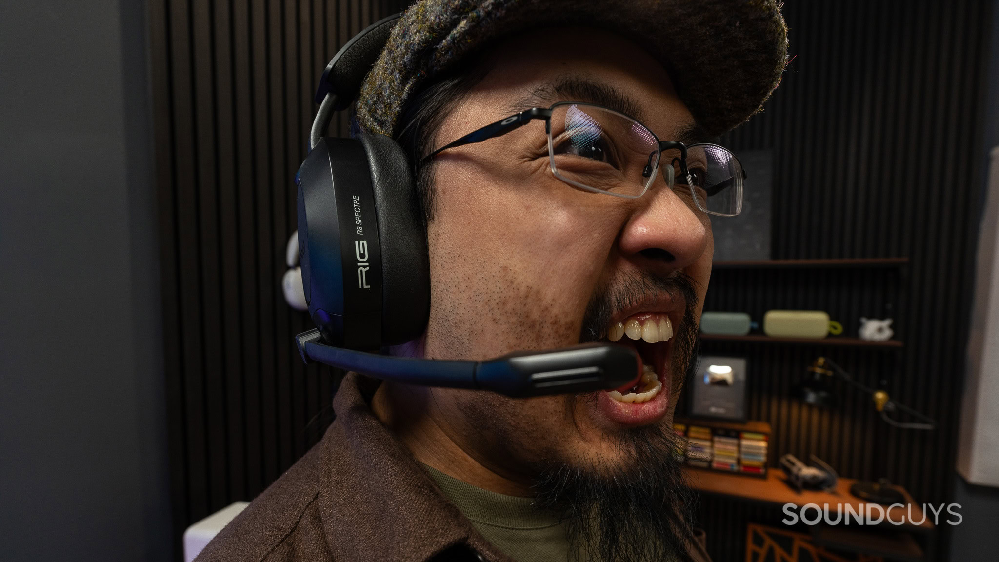RIG R8 Pro HX Angry Gamer scream RIG R8 Pro HX microphone worn by a screaming man