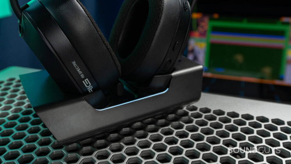 R11 Rig RIG launches the R8 SPECTRE PRO gaming headset lineup for PS5 and Xbox