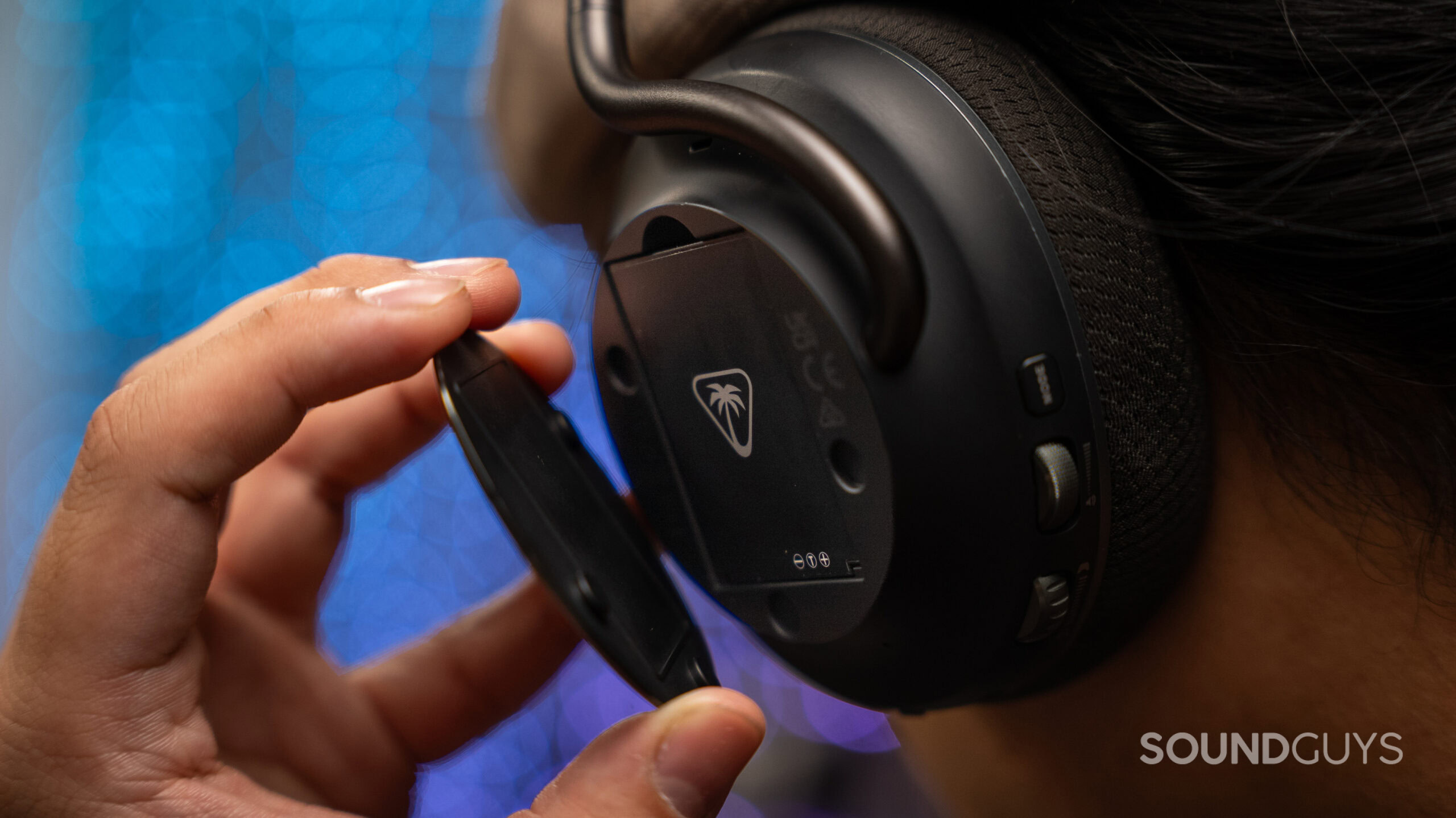 Turtle Beach Stealth Pro II Battery Compartment Turtle Beach Stealth Pro II earcup with the side panel removed to show the battery.
